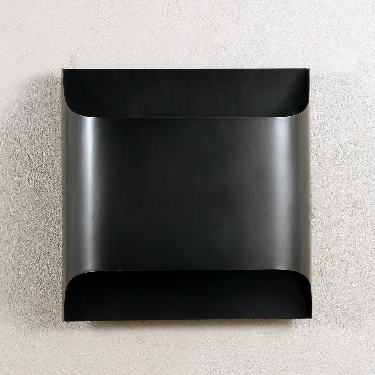 Hardy Nordic Art Brass Wall Lamp-Neutral Decor