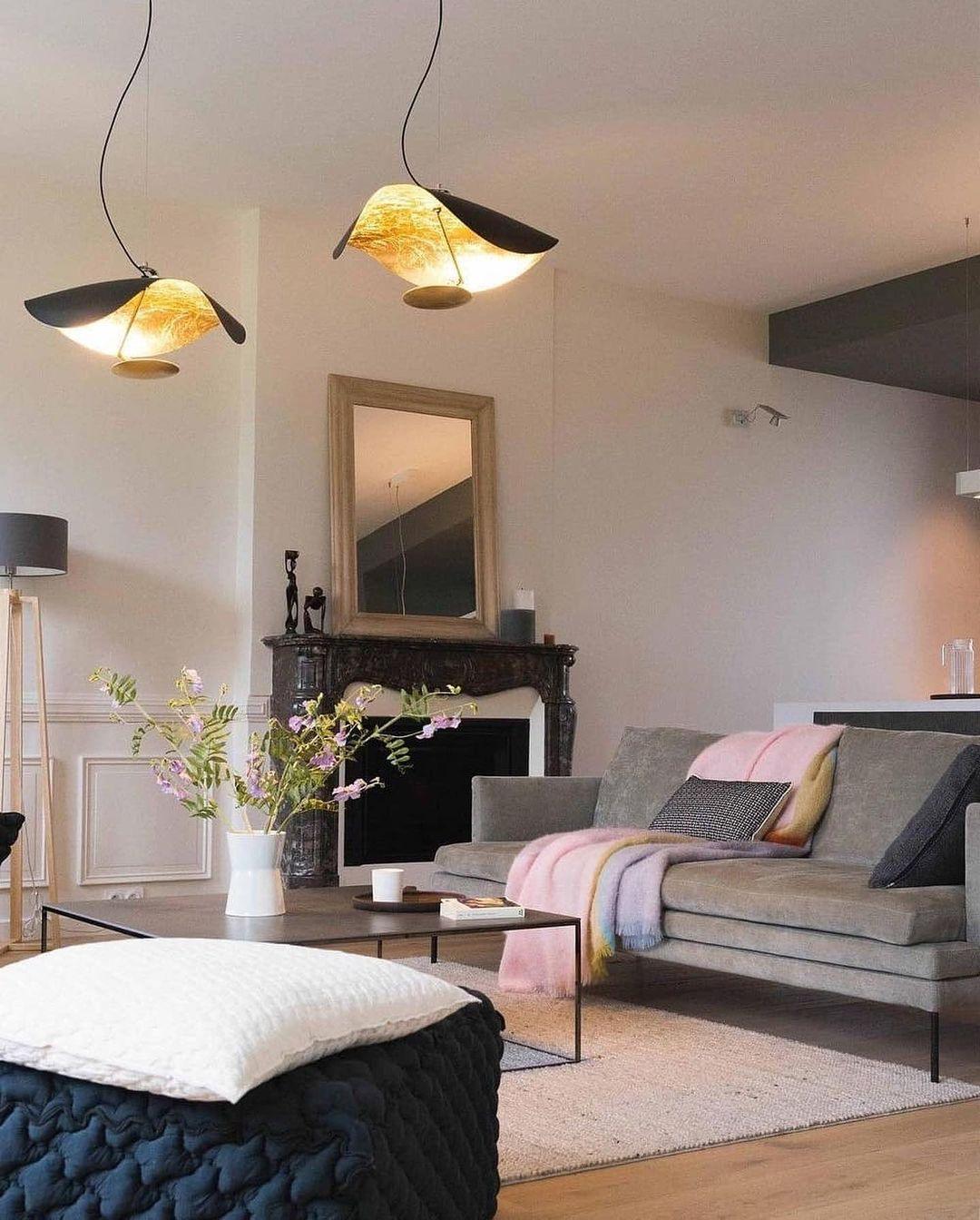 Lustra Pendant Lamp Black Gold Curved Shade-Neutral Decor