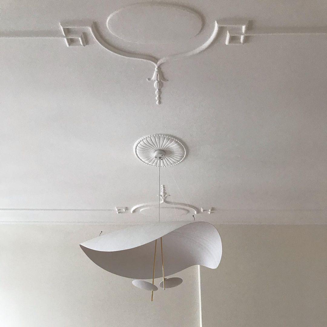 Lustra Pendant Lamp Black Gold Curved Shade-Neutral Decor