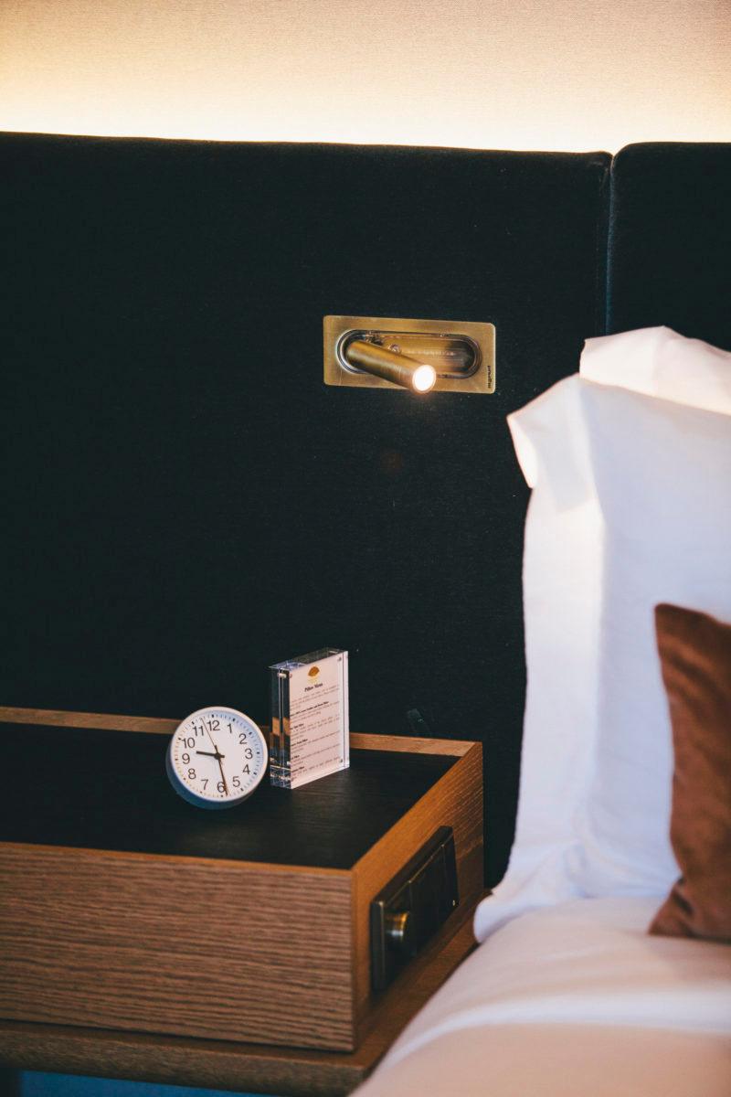 Cyrano Industrial Wall Lamp-Neutral Decor