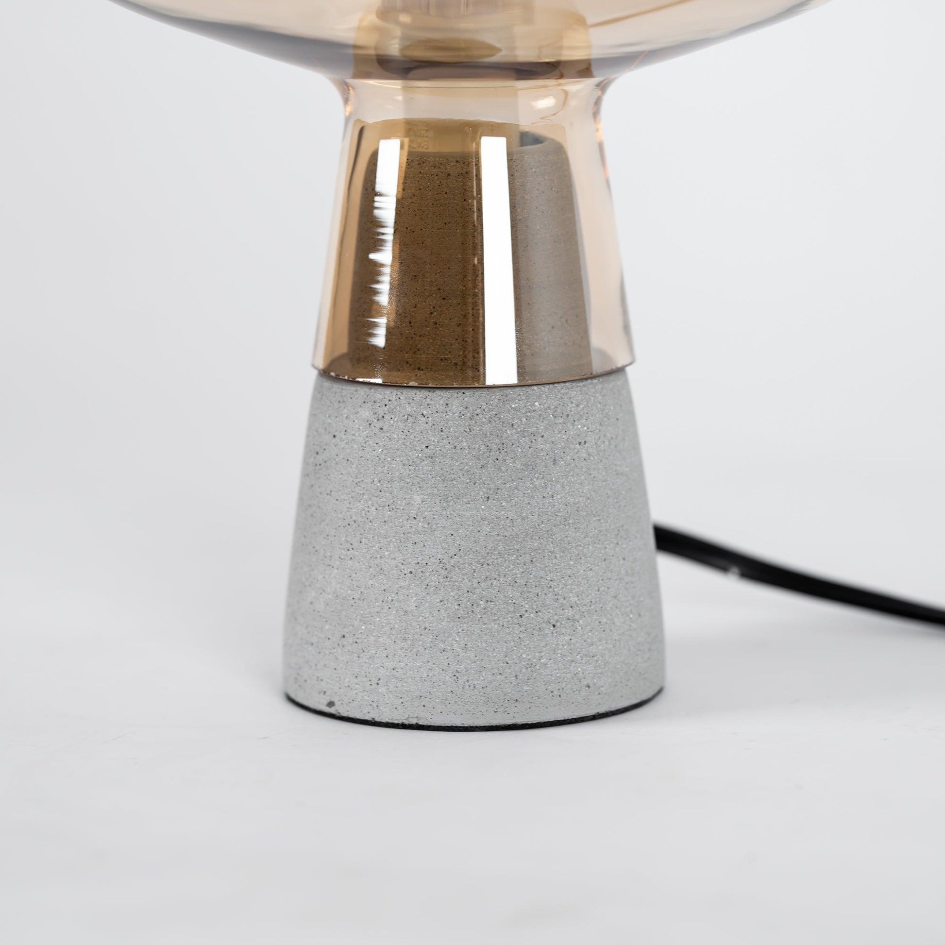 Nirixon Minimalist Cement Table Lamp-Neutral Decor