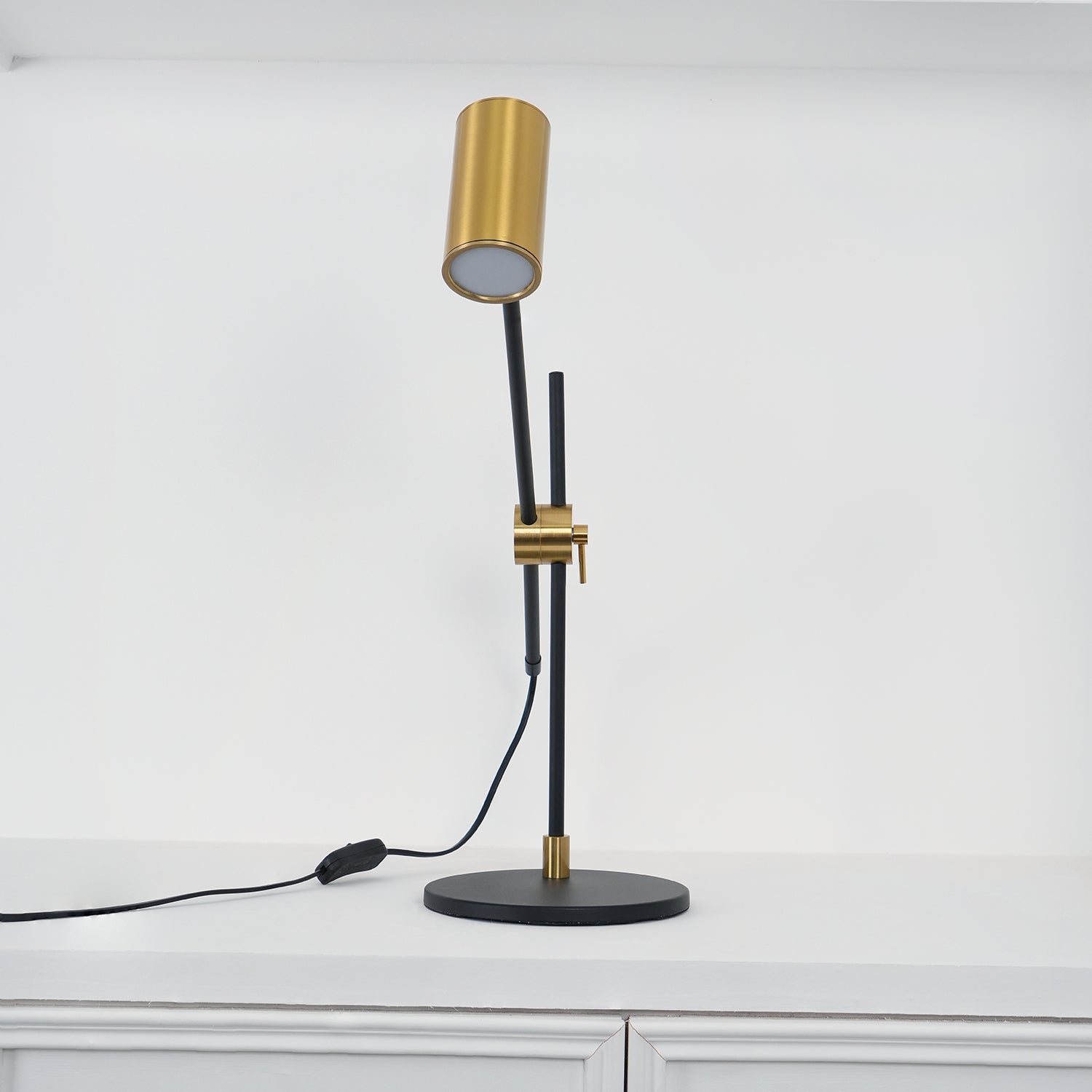 Ivpharil Frosted Floor Lamp-Neutral Decor