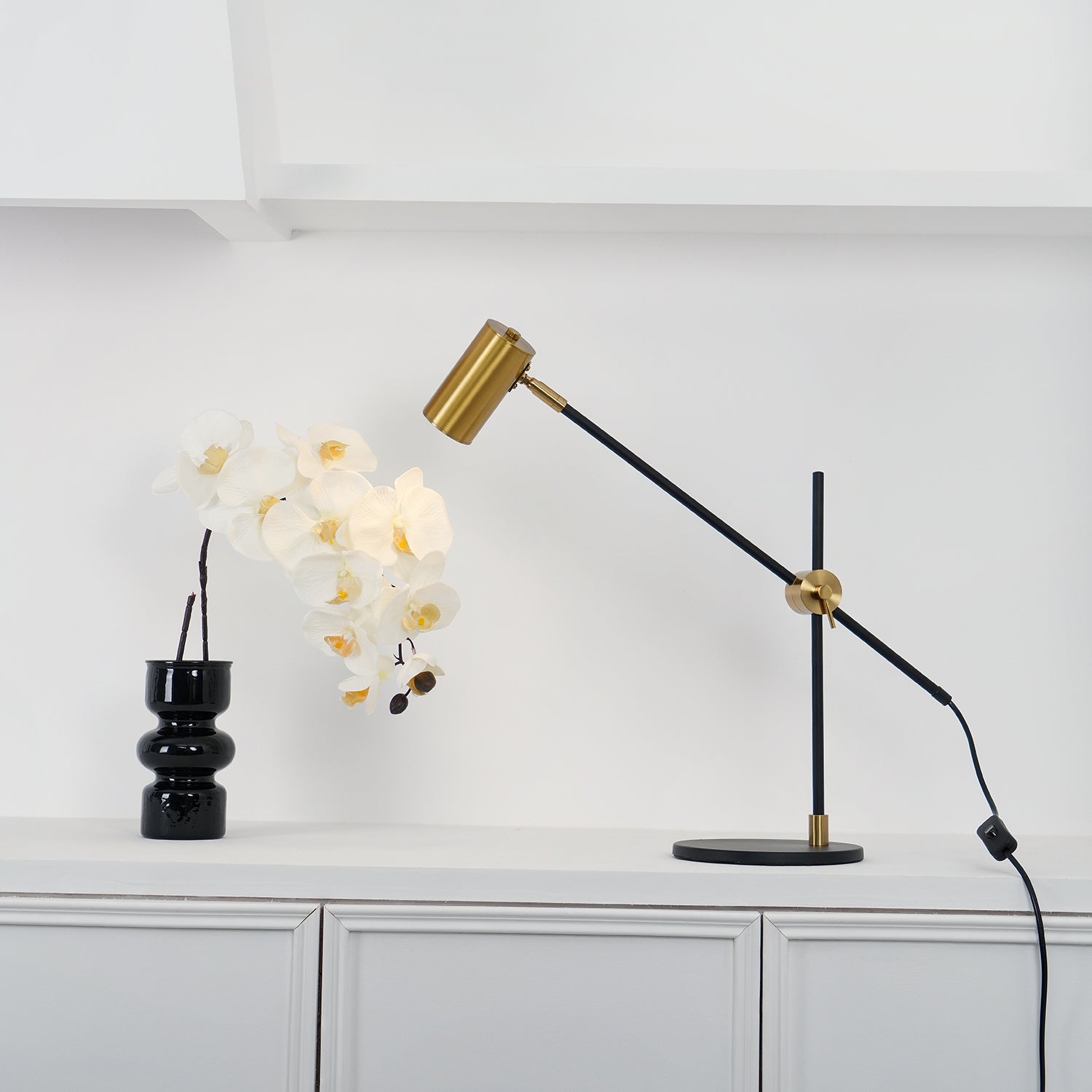 Ivpharil Frosted Floor Lamp-Neutral Decor