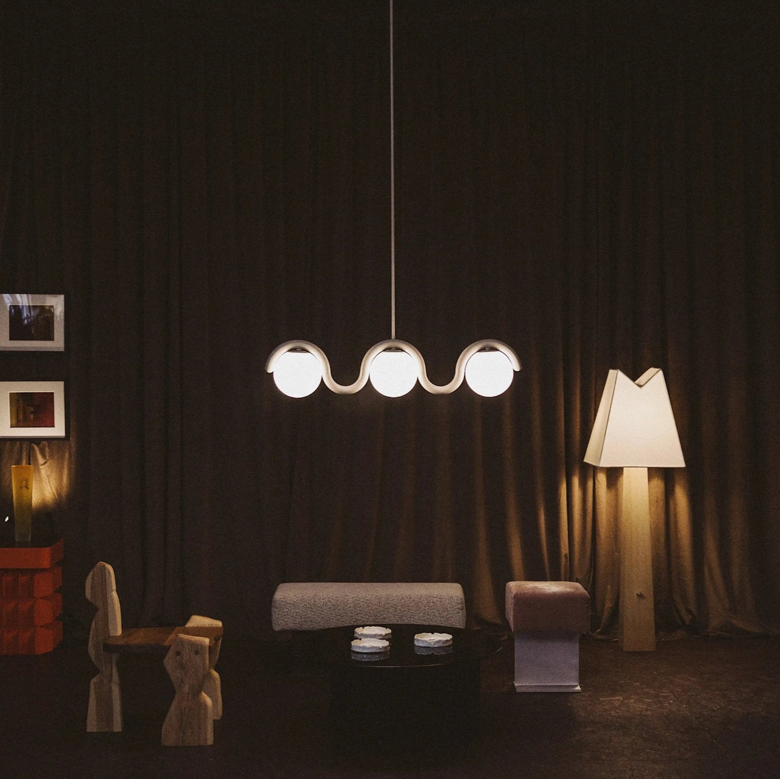 Uveta Linear Chandelier Red&Silver-Neutral Decor