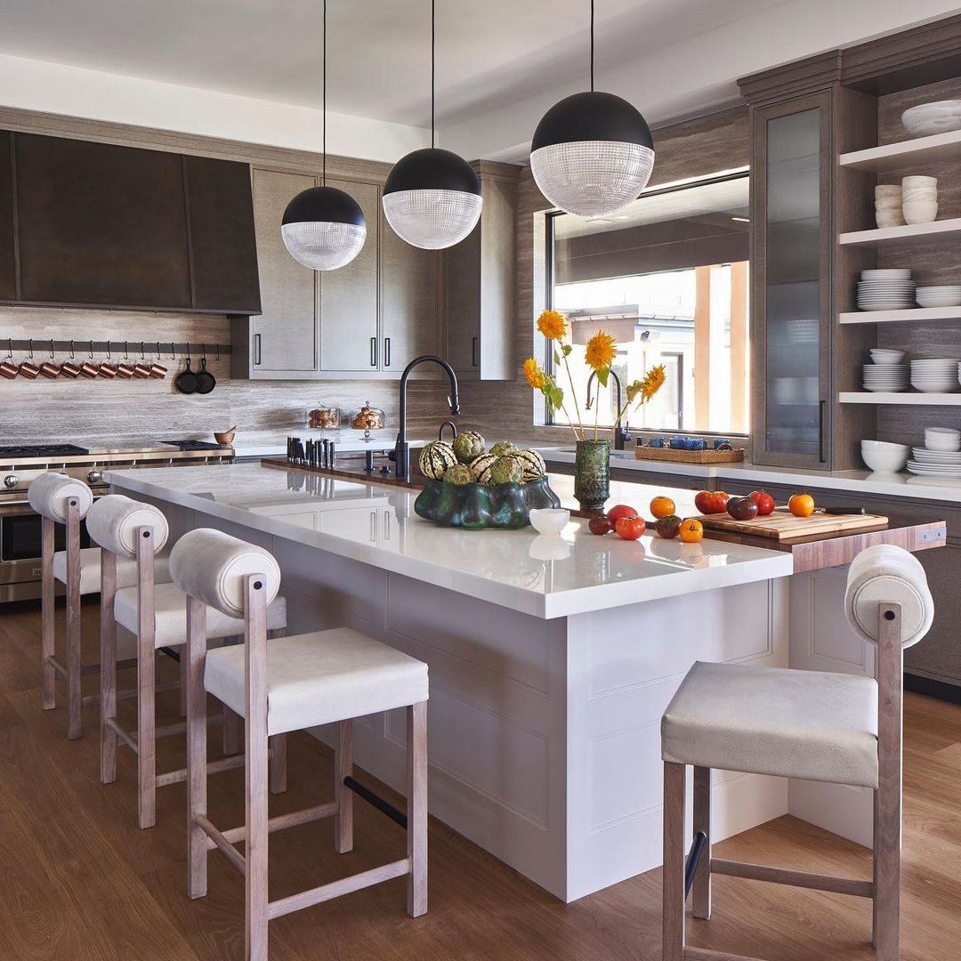 Kevelo Pendant Lamp Brass Glass Modern-Neutral Decor