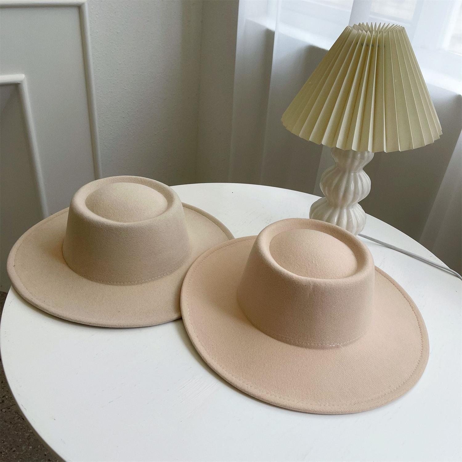 Hart Vintage Fabric Table lamp-Neutral Decor