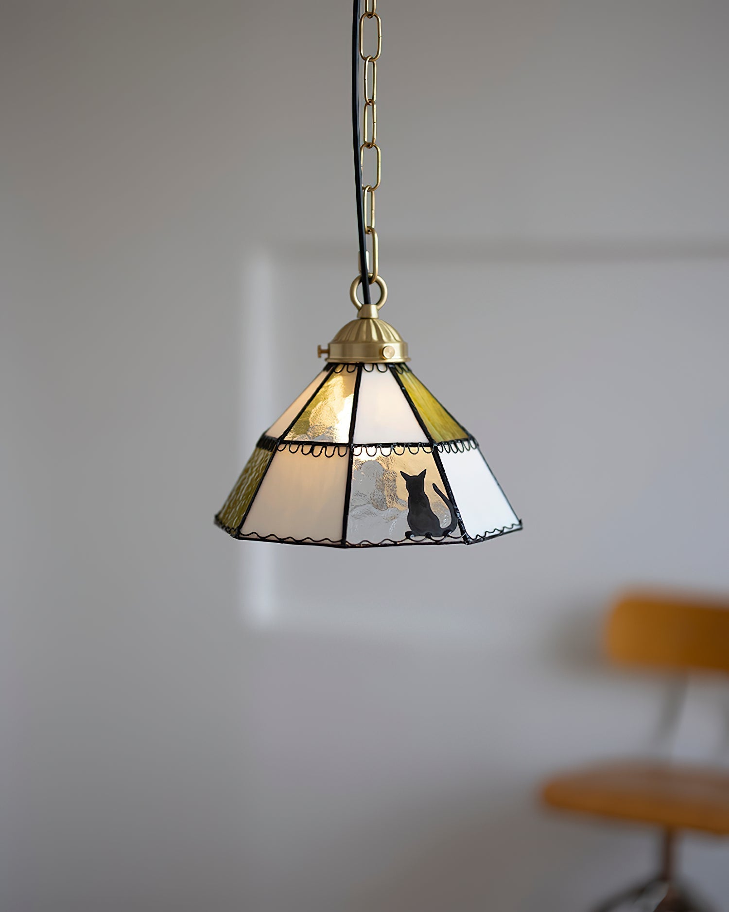 Thalyn Pendant Light