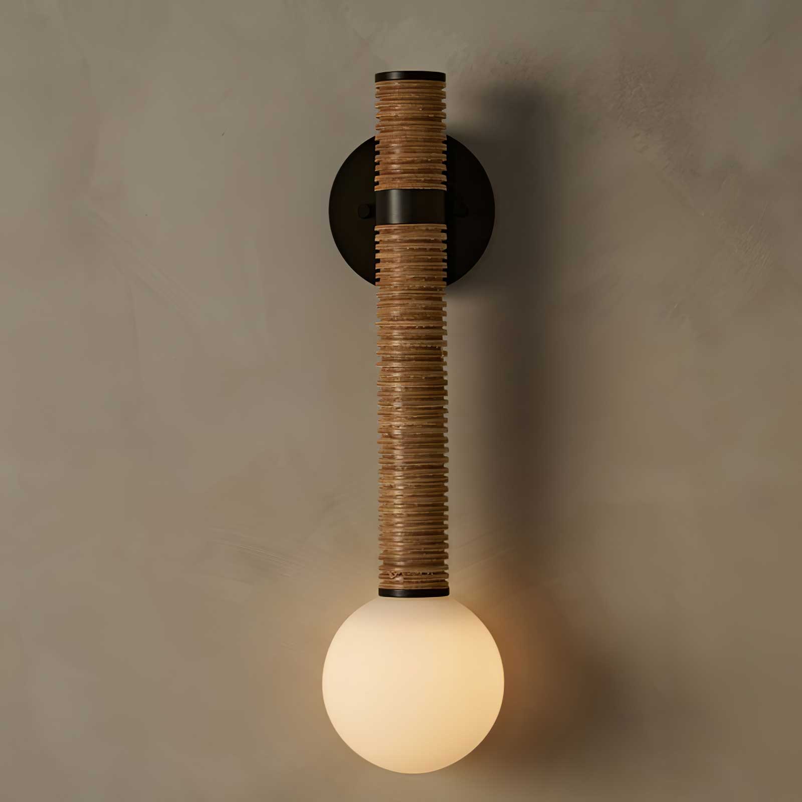 Sylvia Minimalist Wall Lamp-Neutral Decor