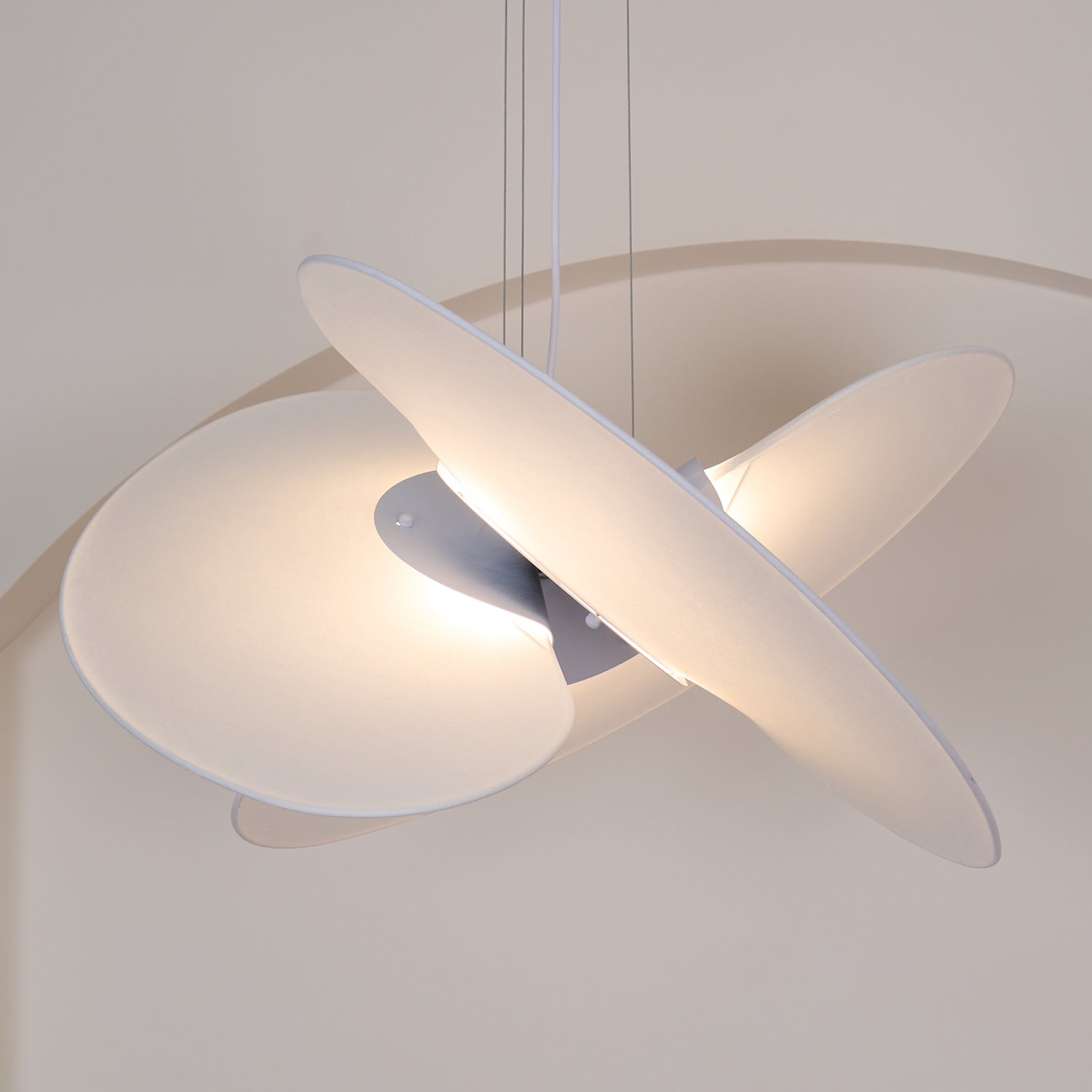 Whirl Modern Fabric Pendant Lamp-Neutral Decor