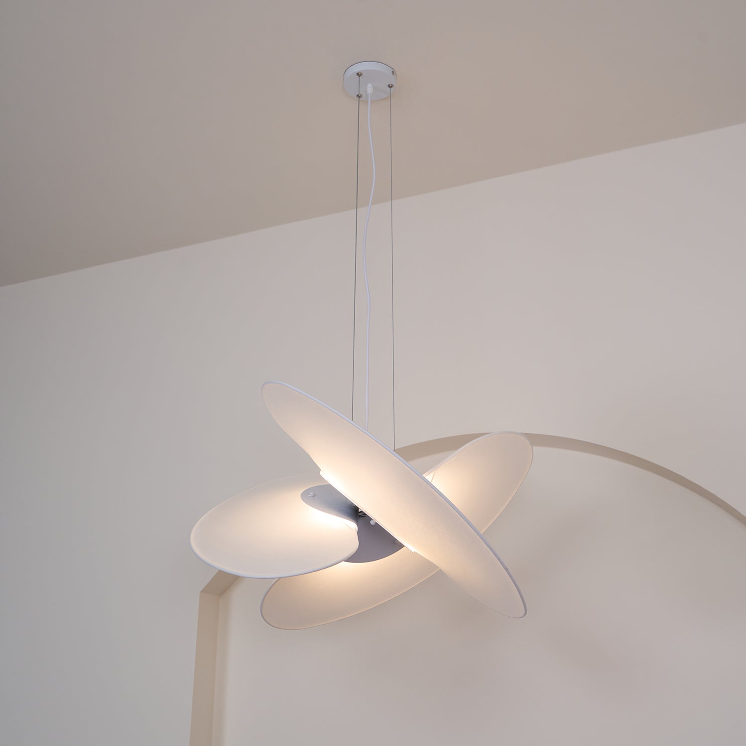 Whirl Modern Fabric Pendant Lamp-Neutral Decor