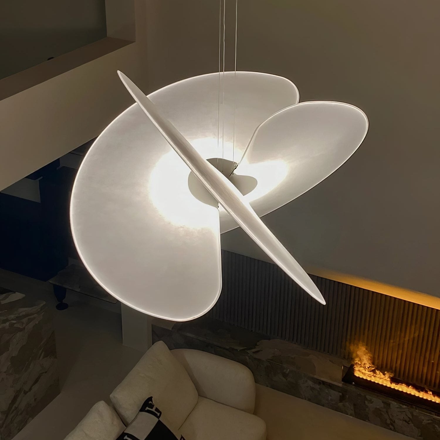 Whirl Modern Fabric Pendant Lamp-Neutral Decor