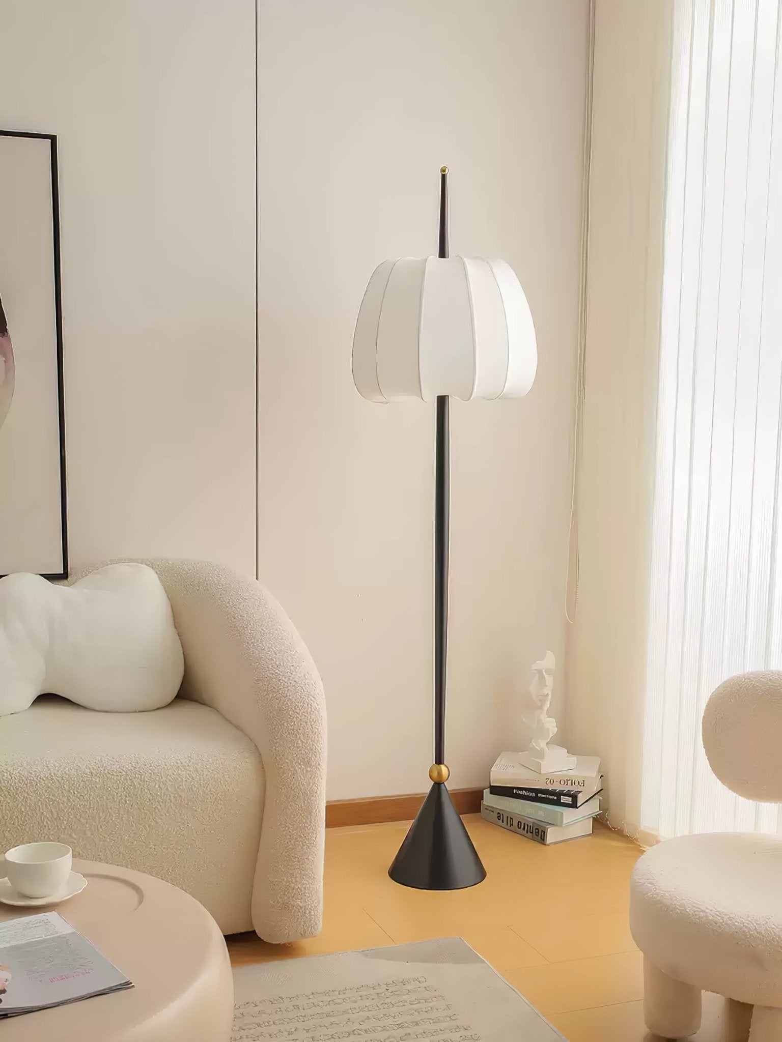 Pick Minimalist Fabric Floor Lamp-Neutral Decor