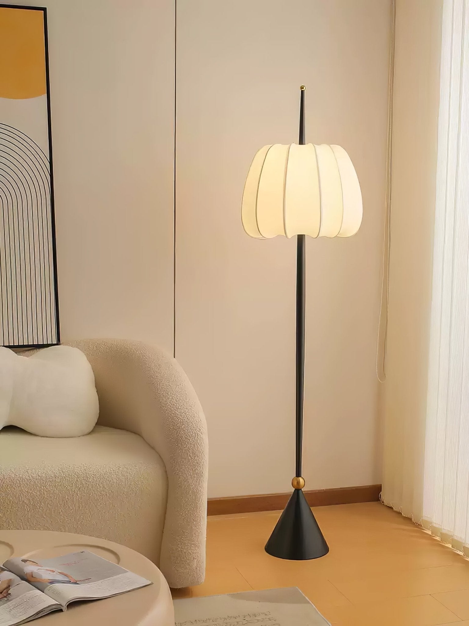 Pick Minimalist Fabric Floor Lamp-Neutral Decor