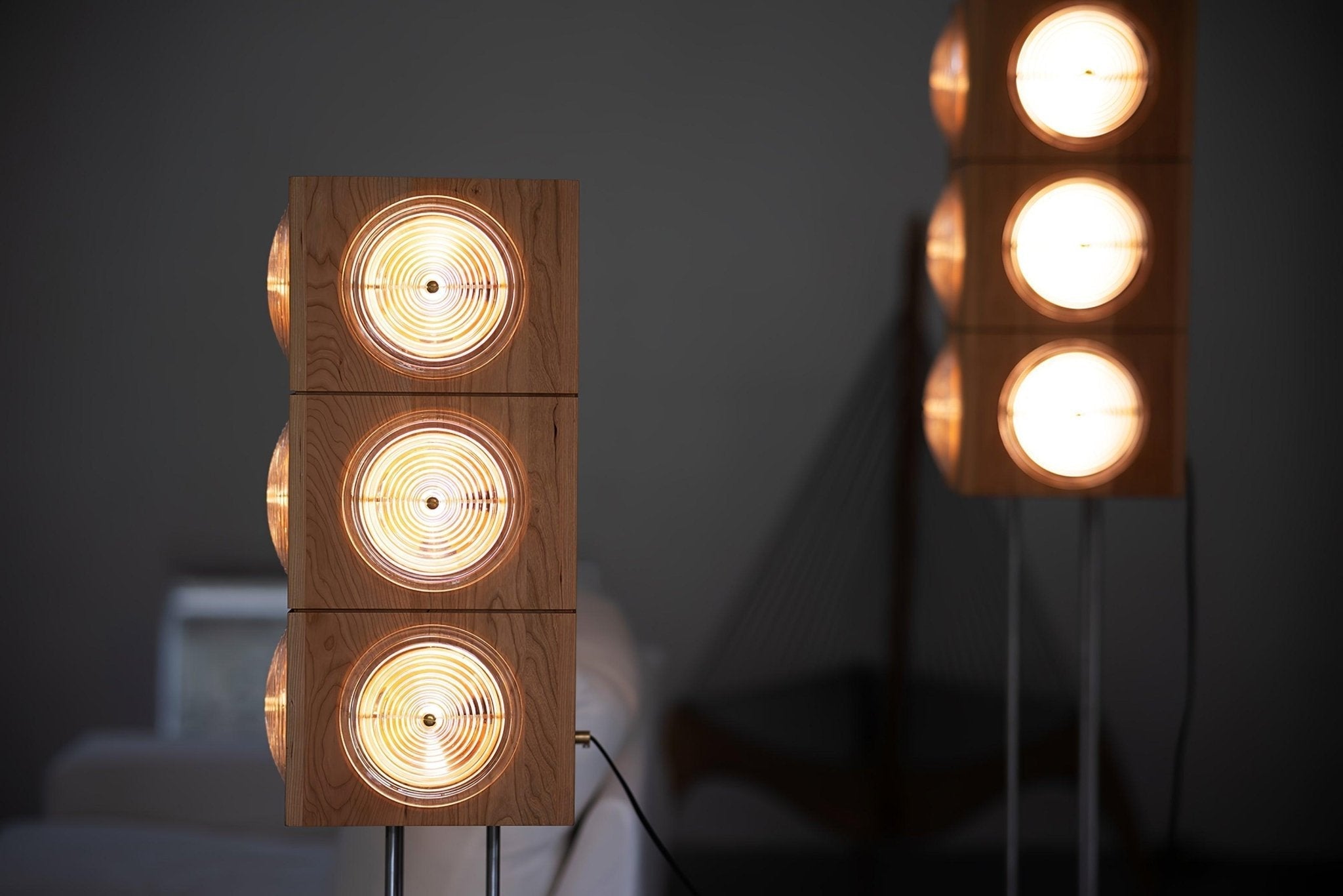 Avraearae Modular Wood Floor Lamp-Neutral Decor
