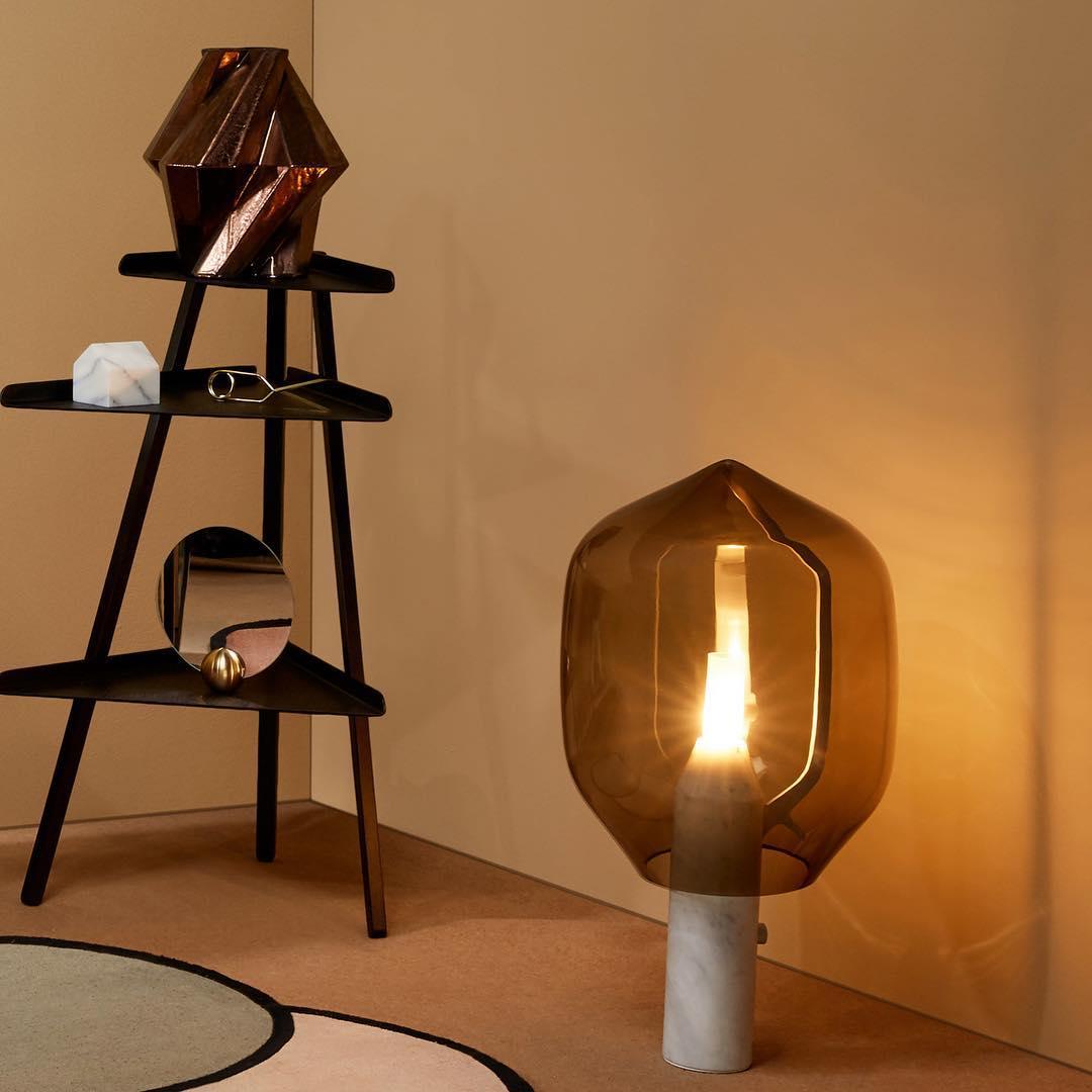 Vihls Modern Marble Table Lamp-Neutral Decor
