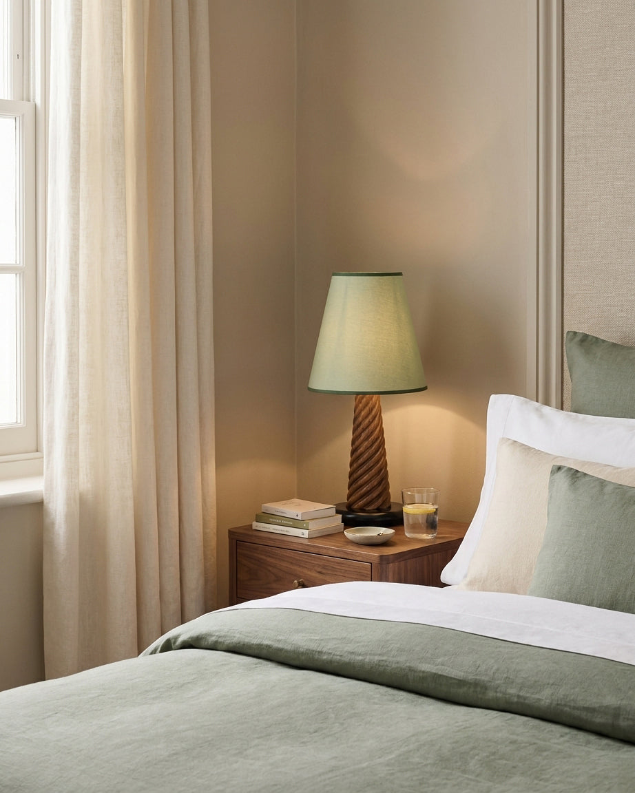 Vera Table Light