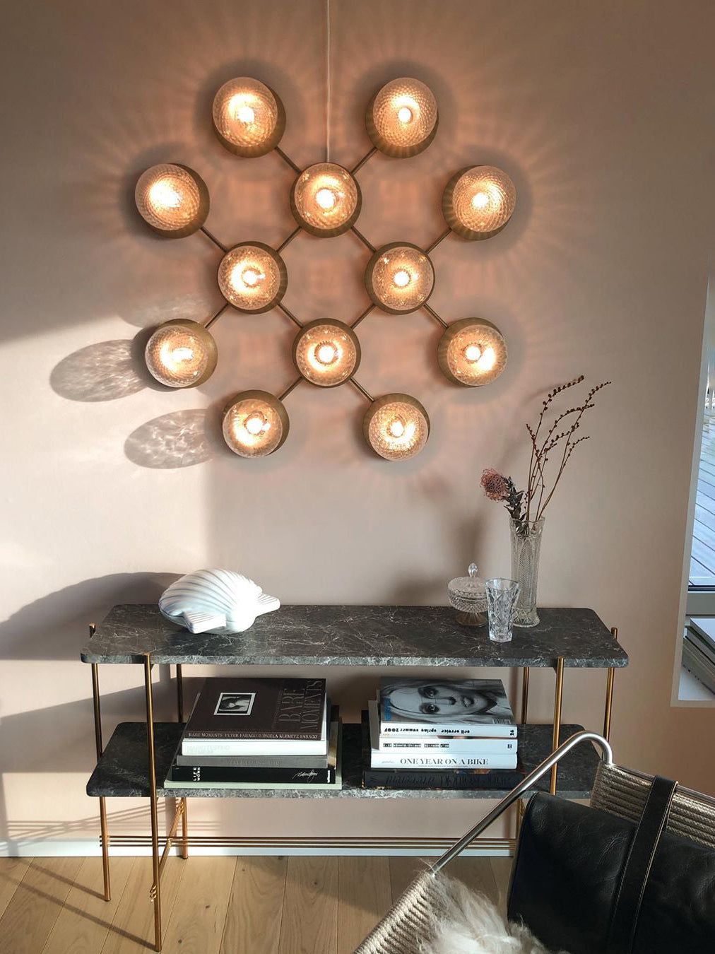 Nifte Wall Lamp Disc Globe Minimalist-Neutral Decor
