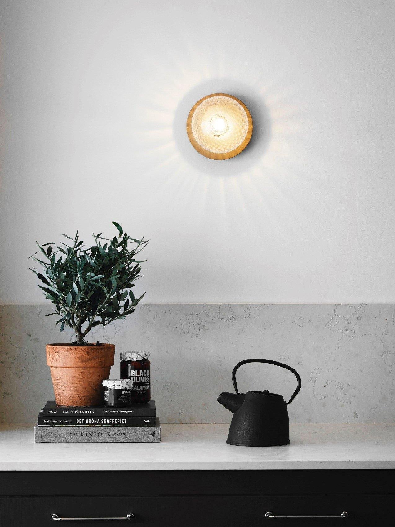 Nifte Wall Lamp Disc Globe Minimalist-Neutral Decor