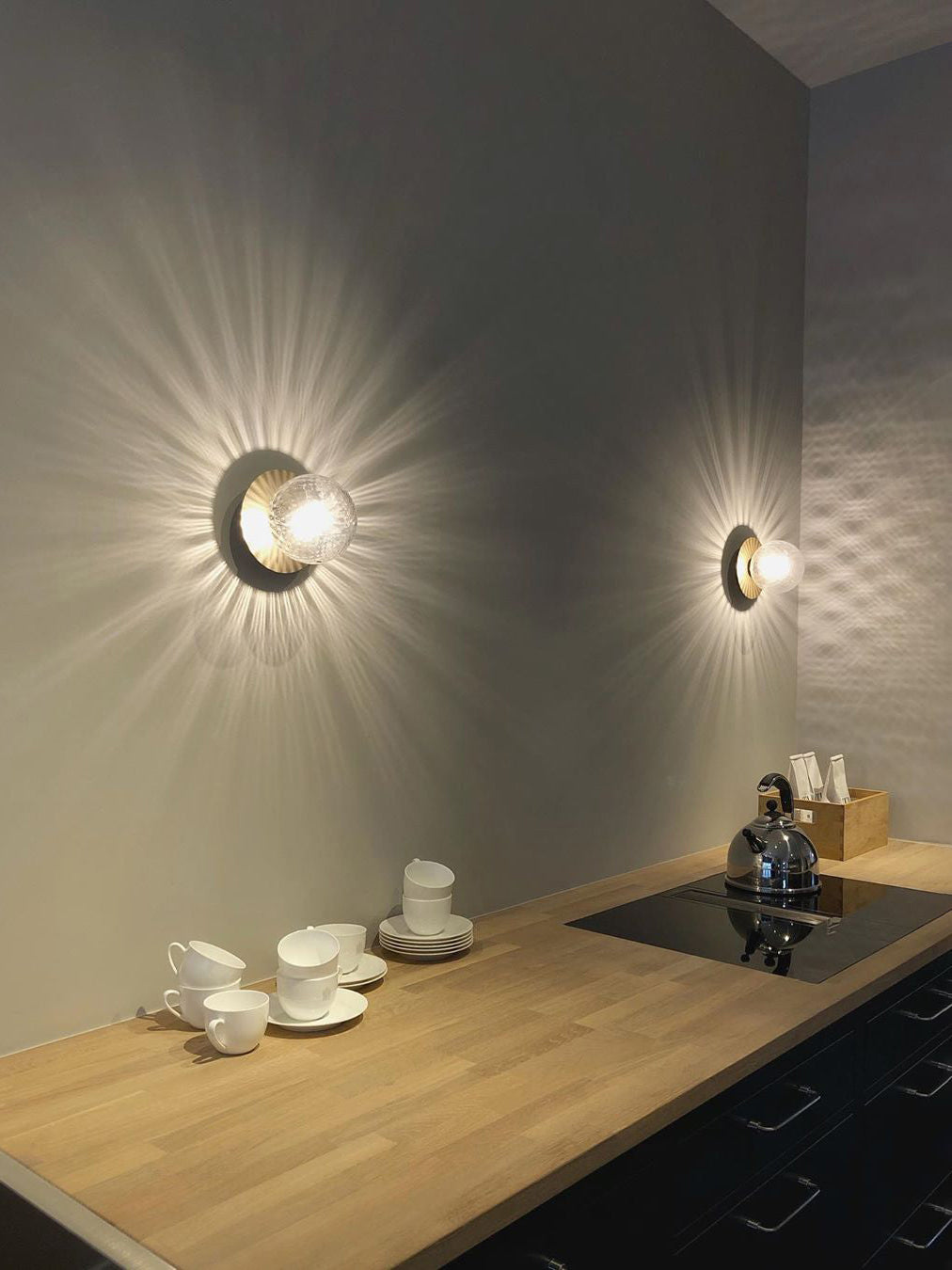 Nifte Wall Lamp Disc Globe Minimalist-Neutral Decor