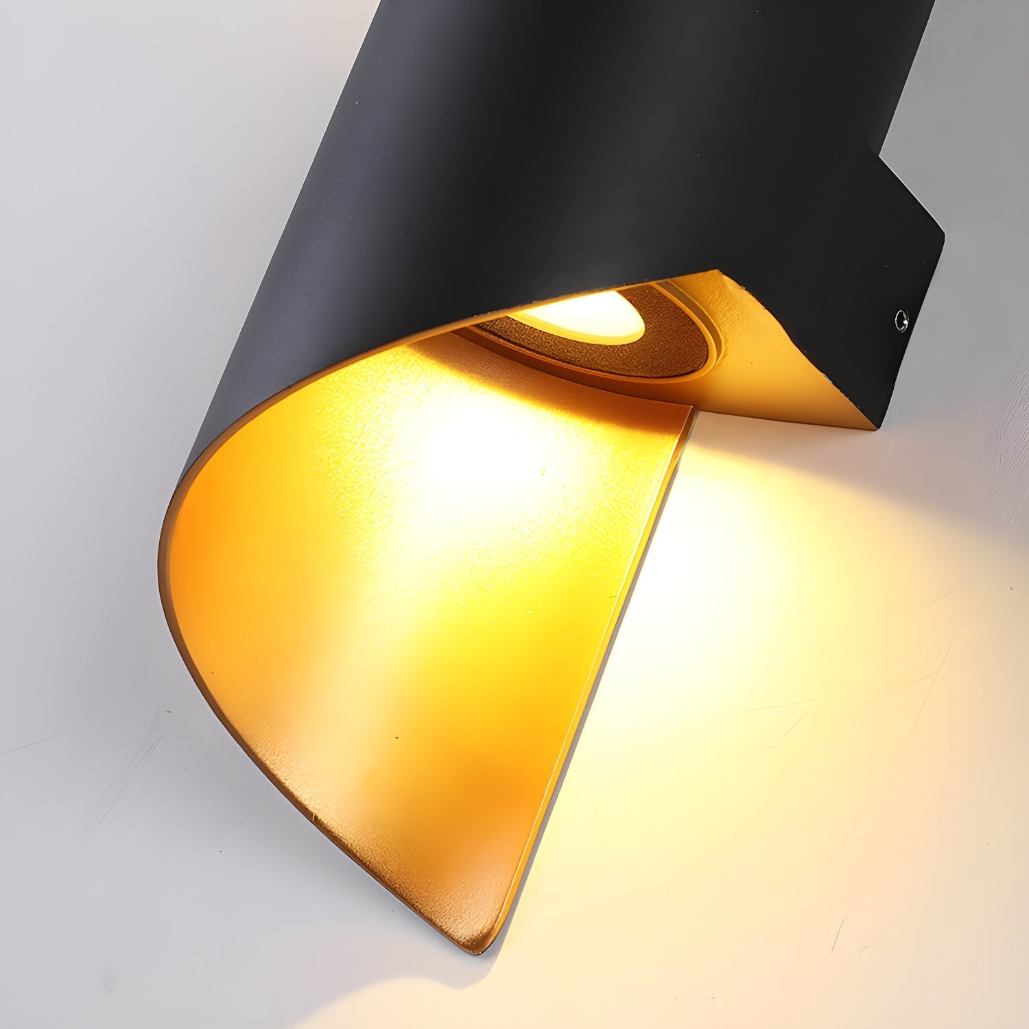 Yoji Modern Minimalist Wall Lamp-Neutral Decor