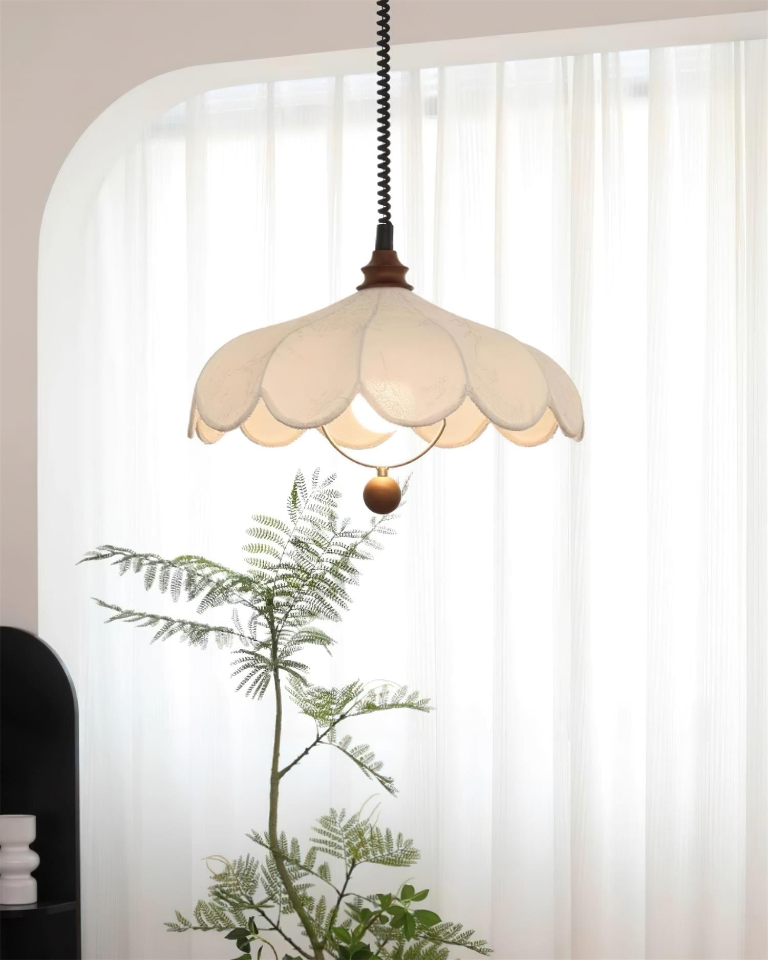Pendant Lamp Petals with Pattern Vintage Floral French Elegance