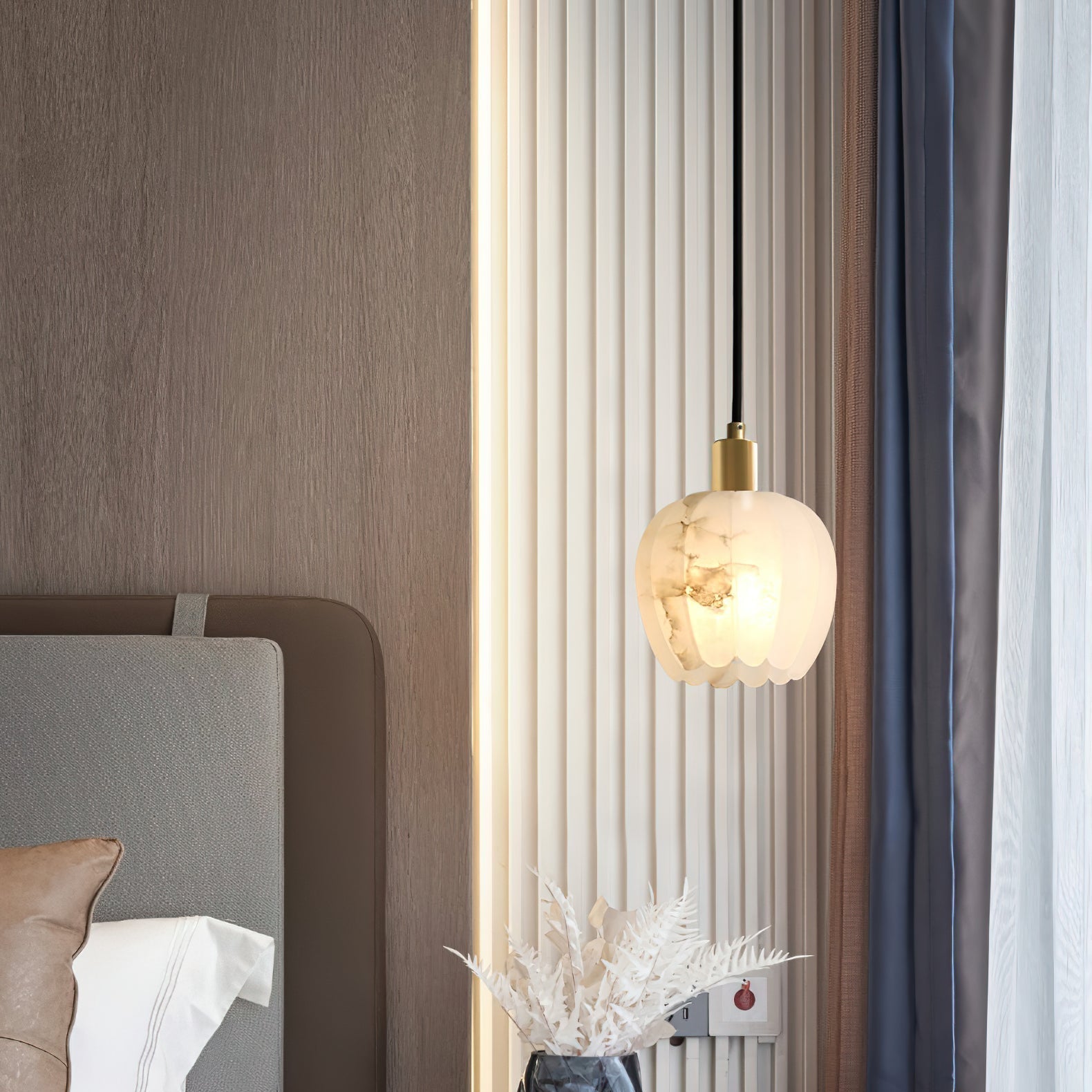 Ritta Pendant Light Flower-shaped Alabaster - Neutralighting