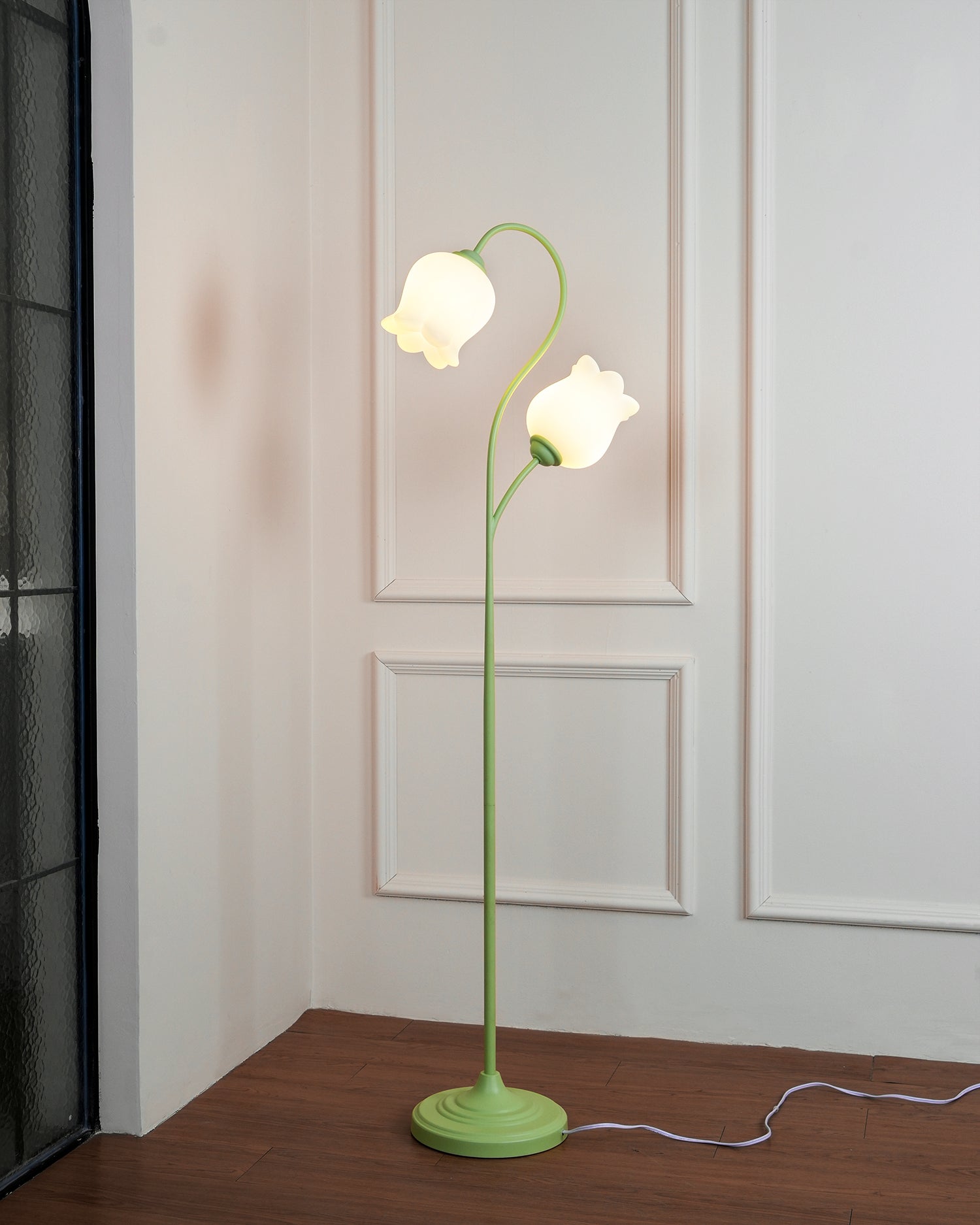 Zevelil Floral Floor Lamp-Neutral Decor