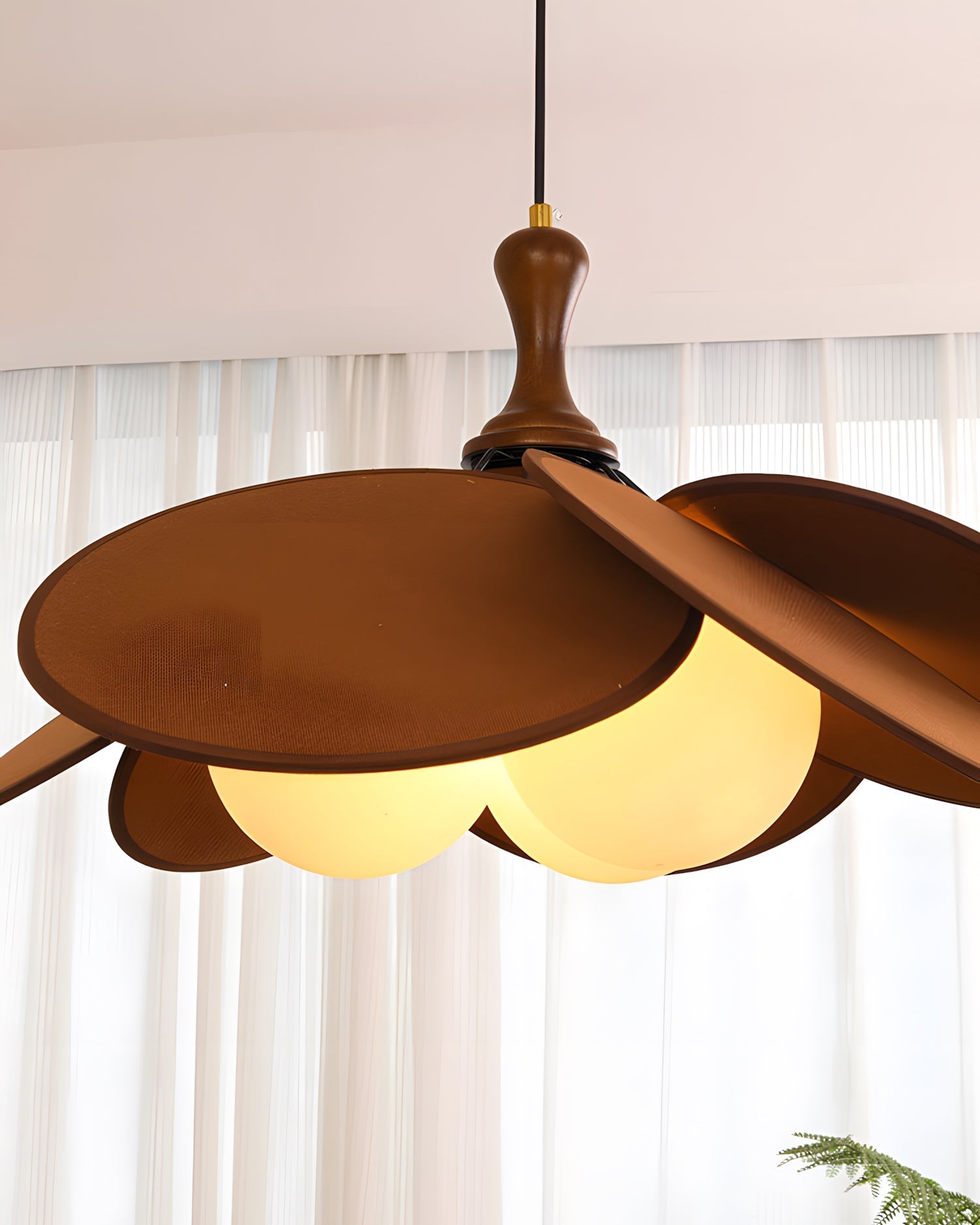 Isolde Pendant Light