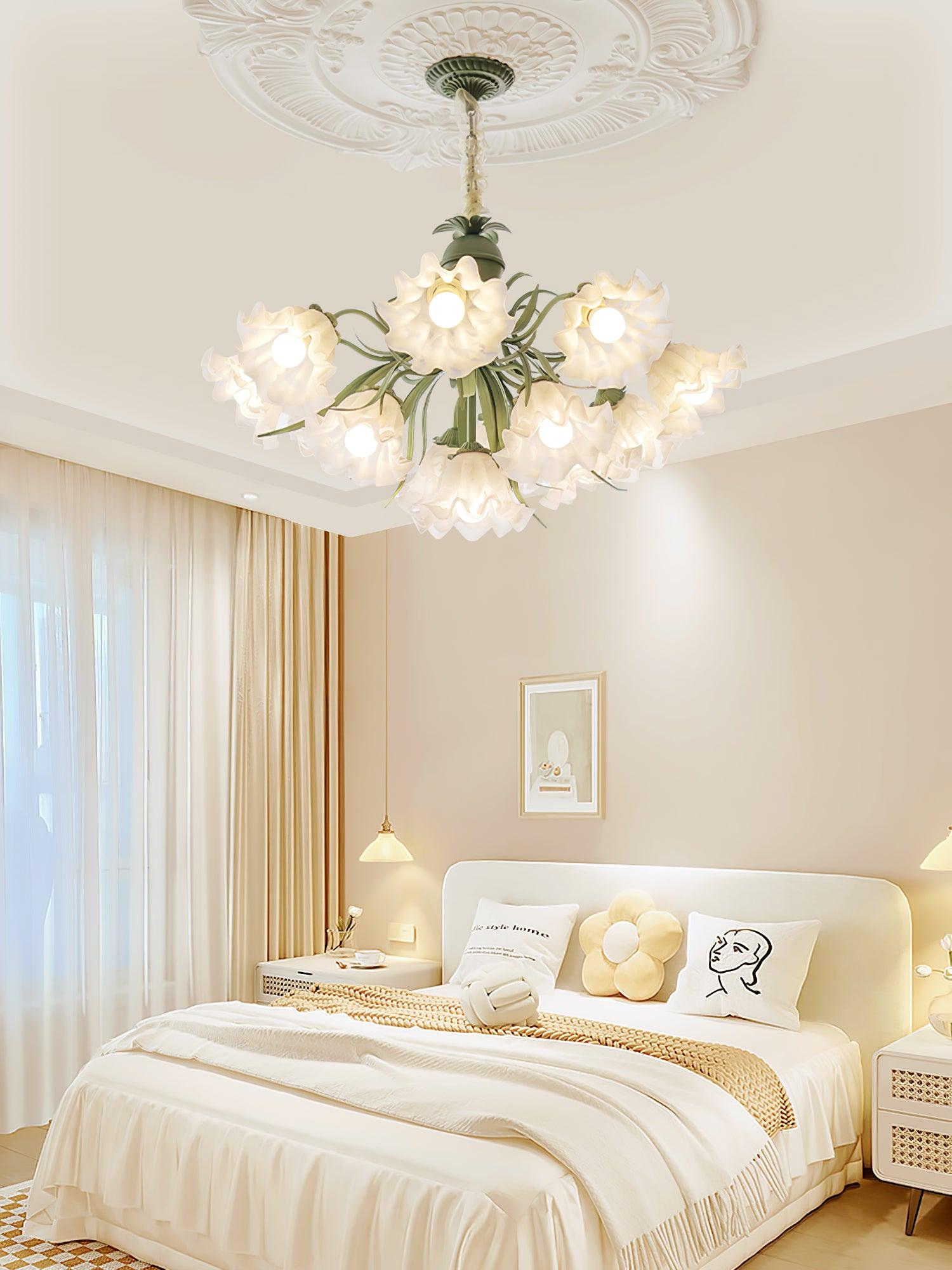 Evren Chandelier Flower with Petals and Leaves-Neutral Decor