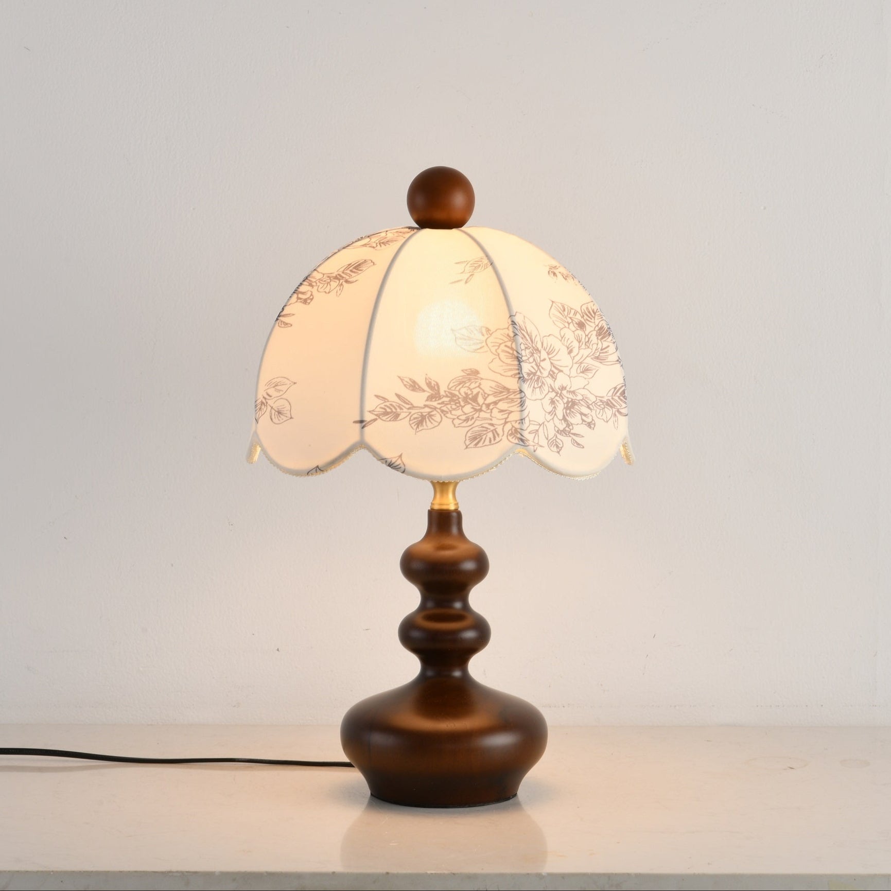 Clara Vintage Table Lamp-Neutral Decor