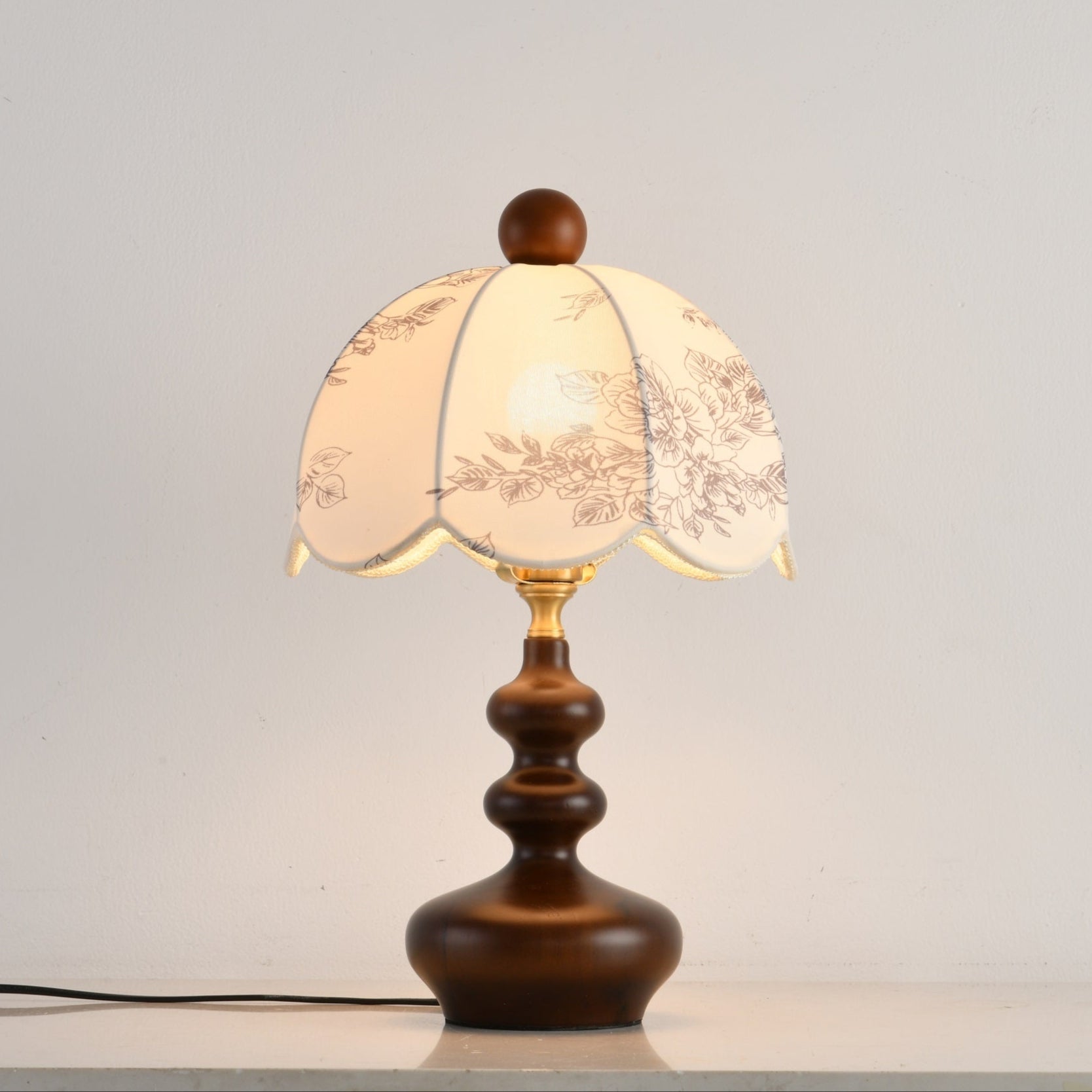 Clara Vintage Table Lamp-Neutral Decor