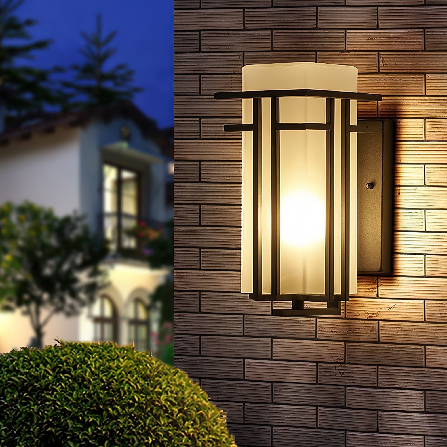 Wilen Outdoor Wall Lamp Iron Lantern Retro-Neutral Decor
