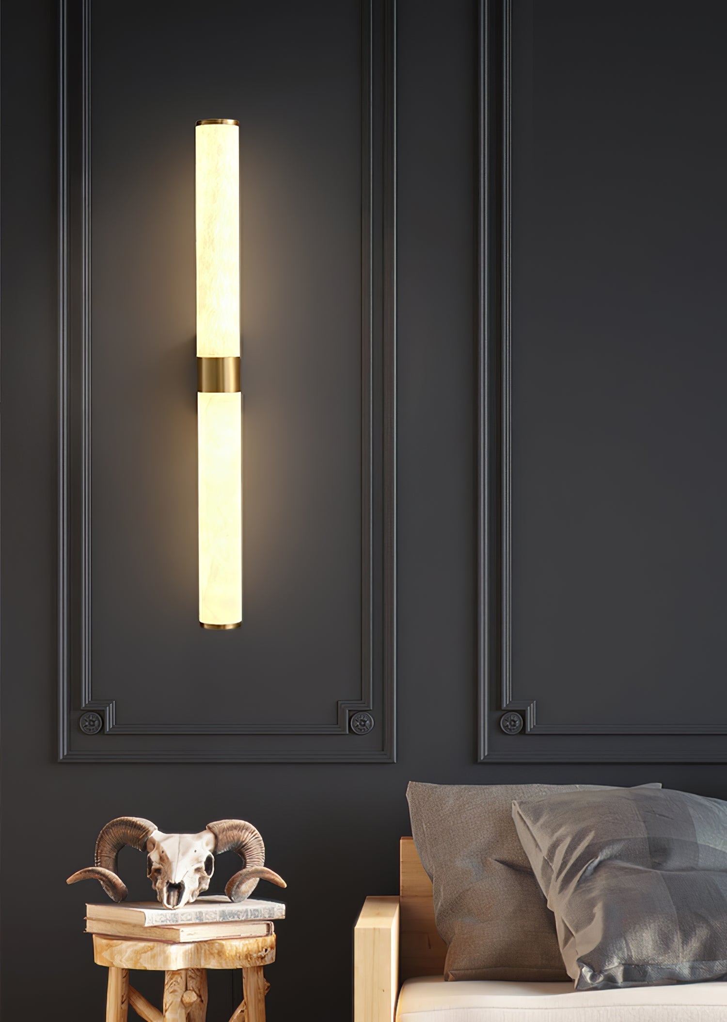 Olmirira Minimalist Alabaster Wall Lamp-Neutral Decor