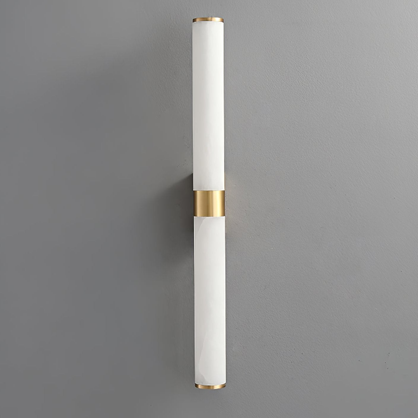 Olmirira Minimalist Alabaster Wall Lamp-Neutral Decor