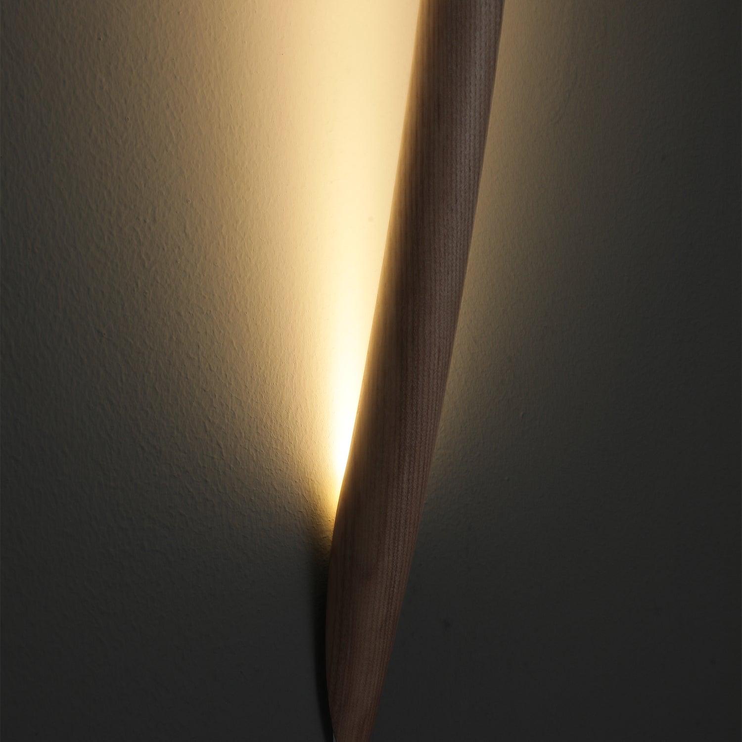 Evvinos Modern Minimalist Linear Wood Wall Light-Neutral Decor
