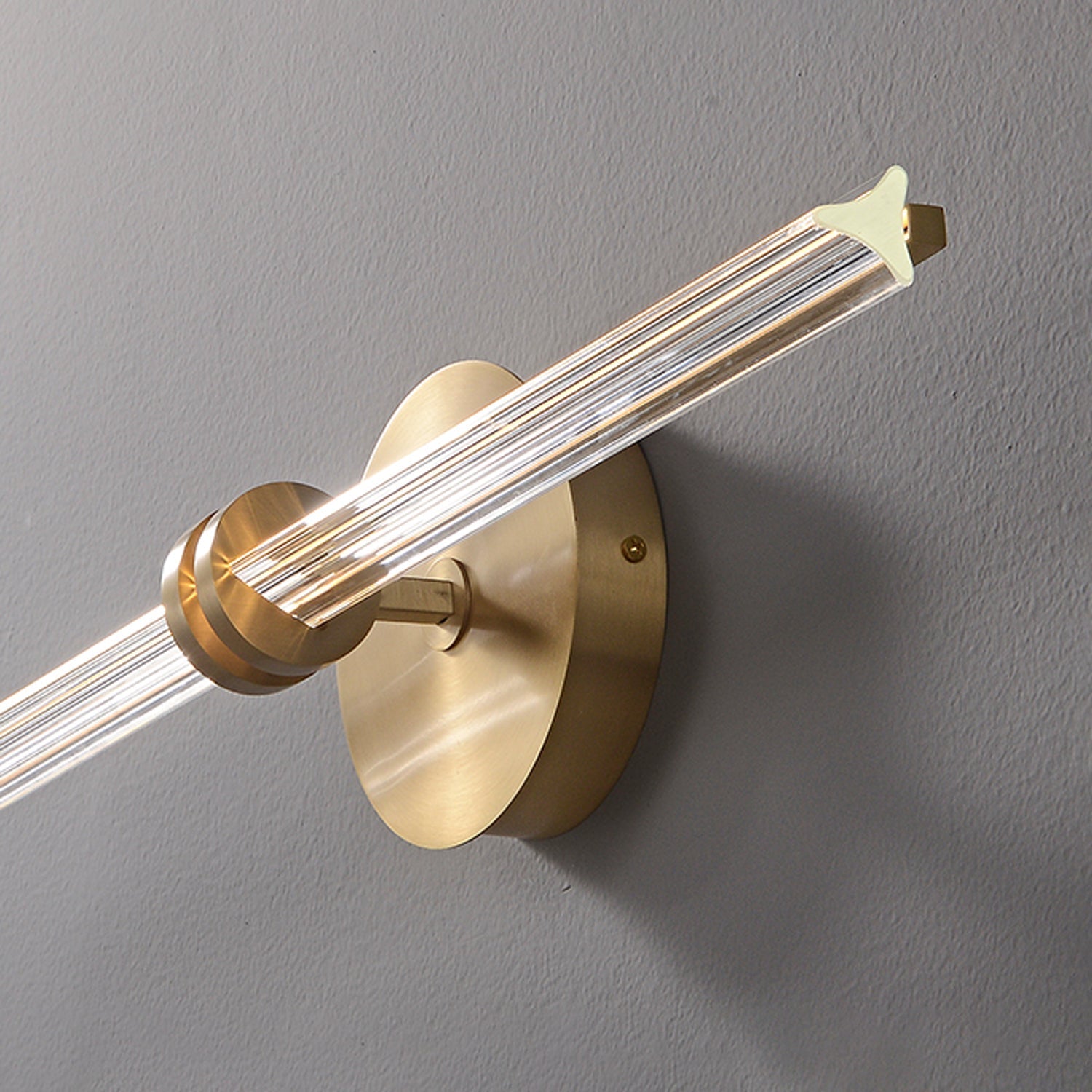 Julian Minimalist Metal Linear Wall Lamp-Neutral Decor