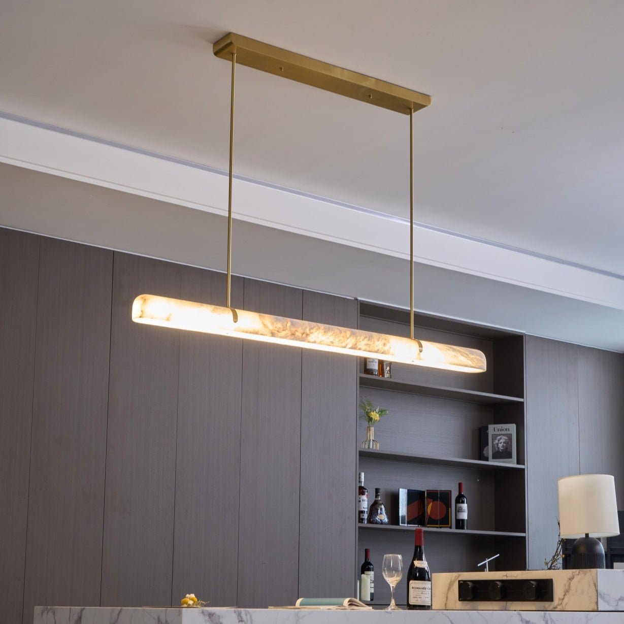 Ilraea Linear Alabaster Pendant-Neutral Decor