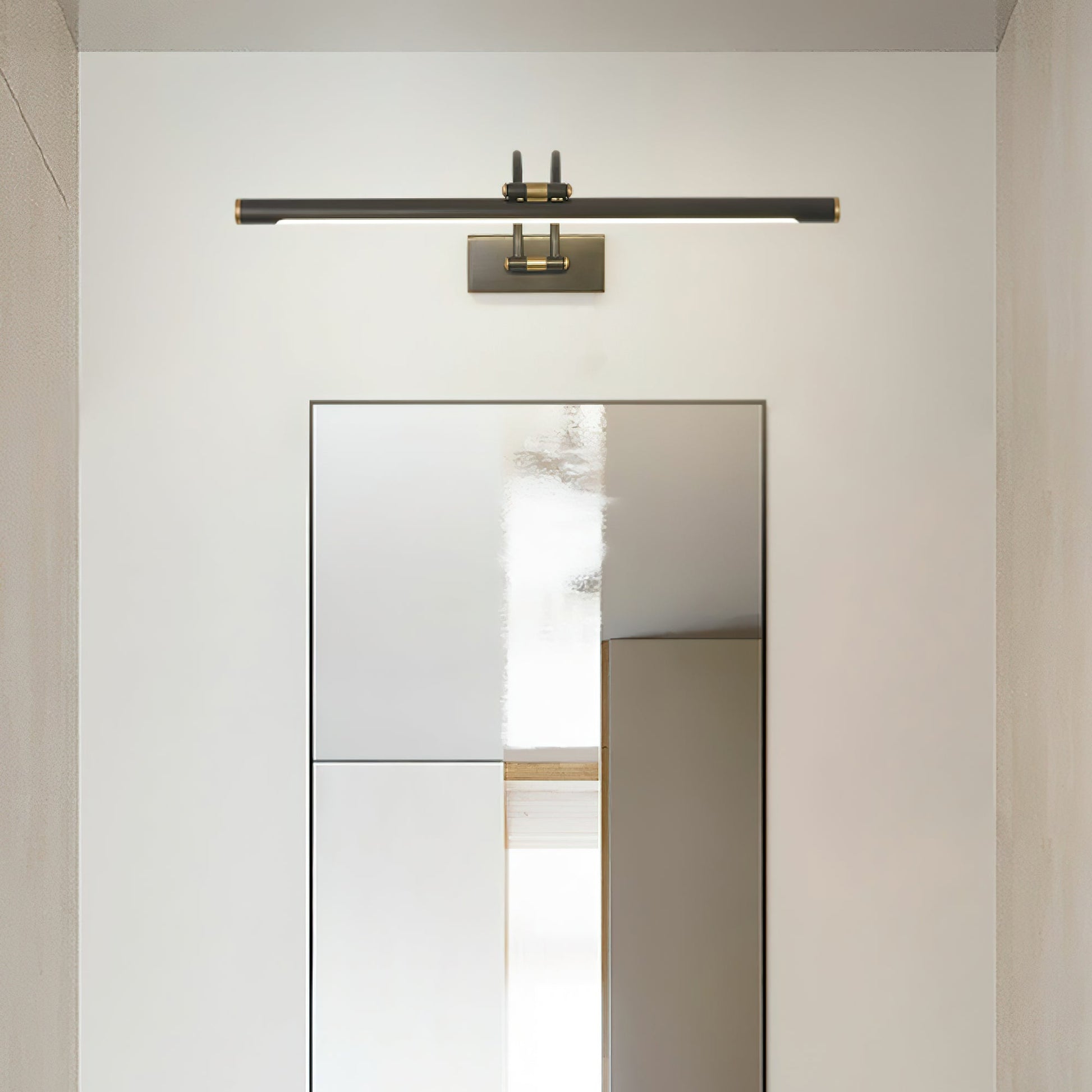 Valem Linear Vanity Brass Wall Light-Neutral Decor