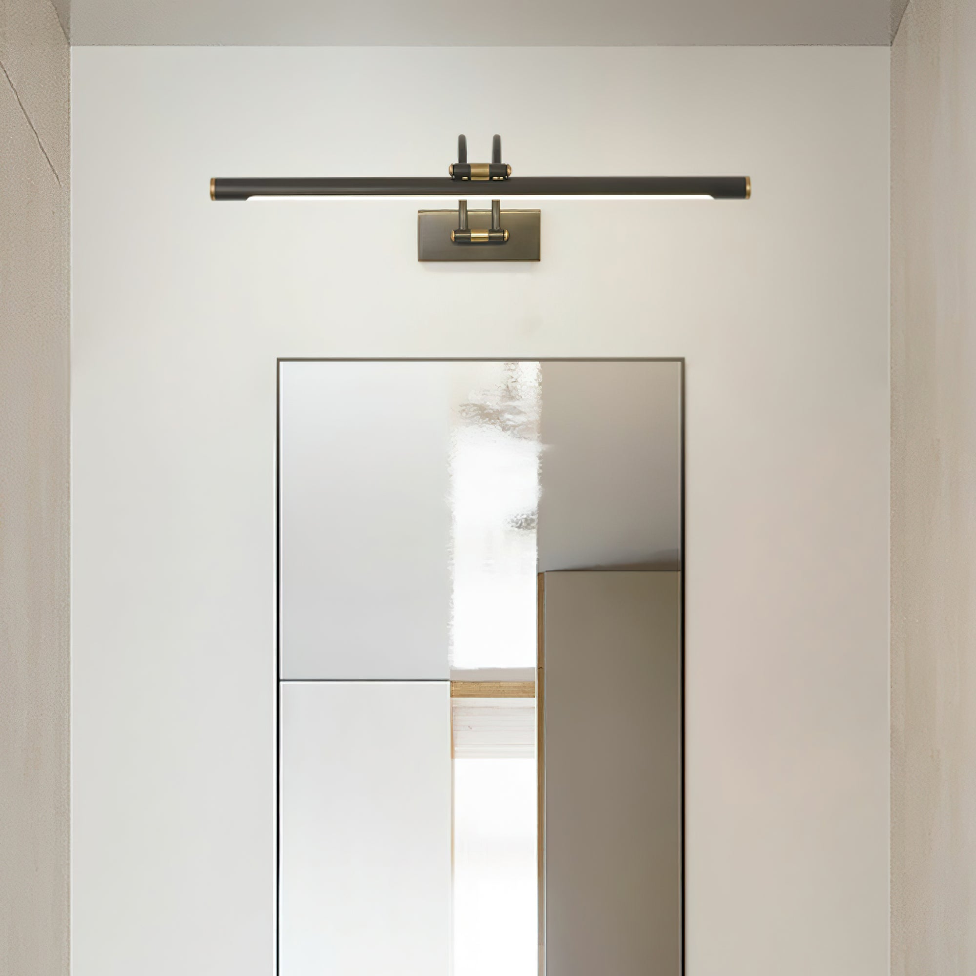 Valem Linear Vanity Brass Wall Light-Neutral Decor