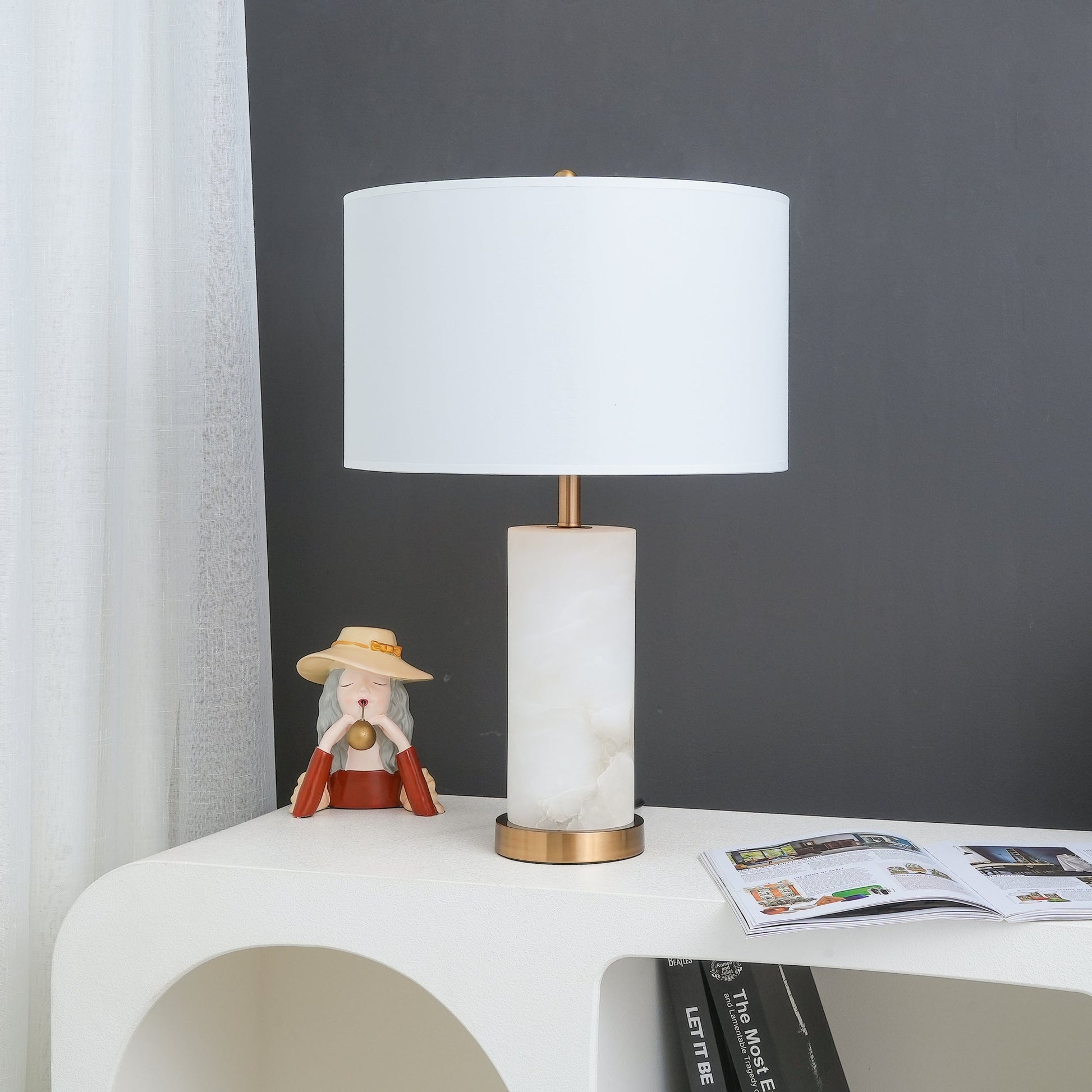 Zosilis Cylindrical Alabaster Table Lamp-Neutral Decor