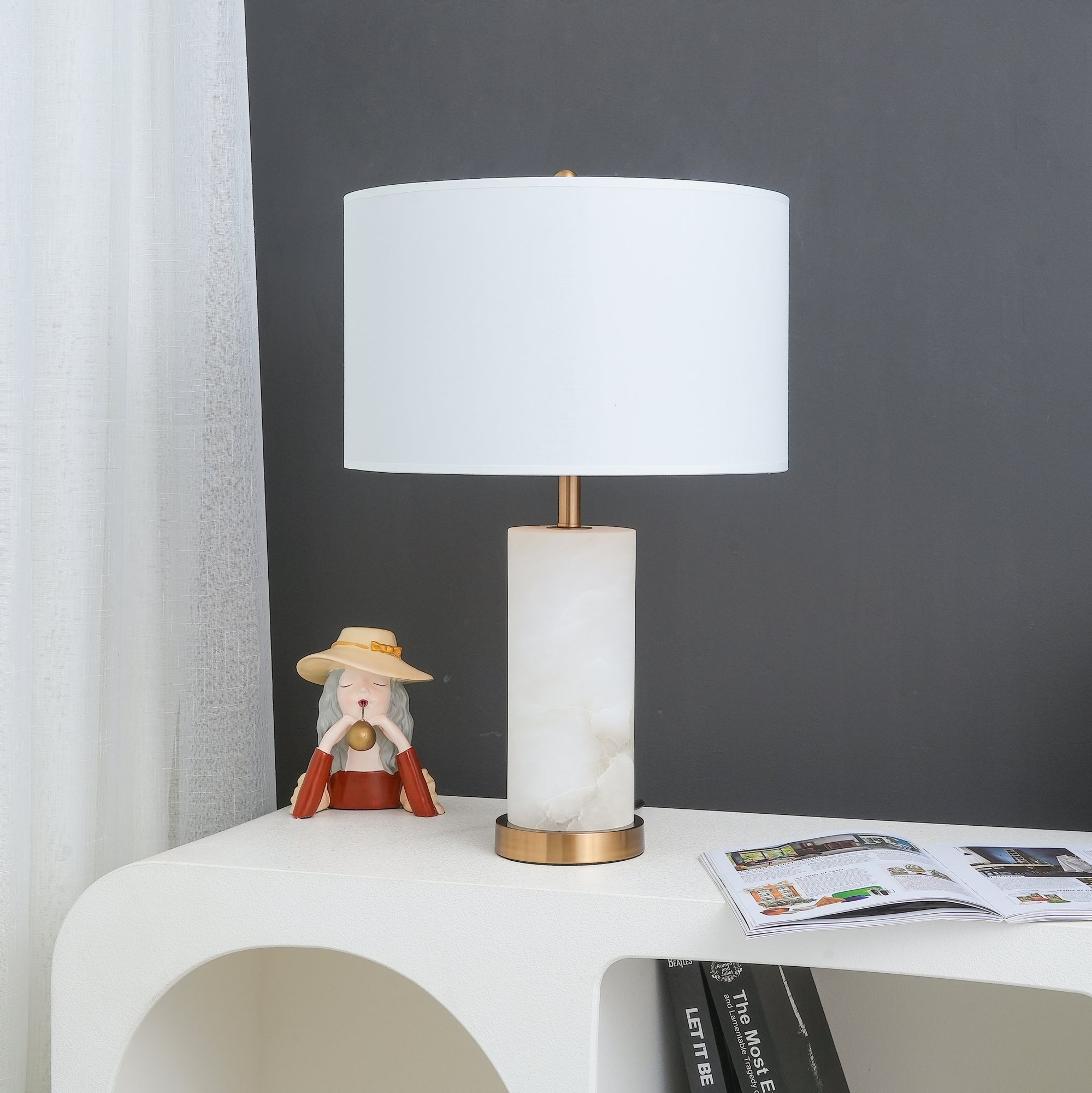 Zosilis Cylindrical Alabaster Table Lamp-Neutral Decor