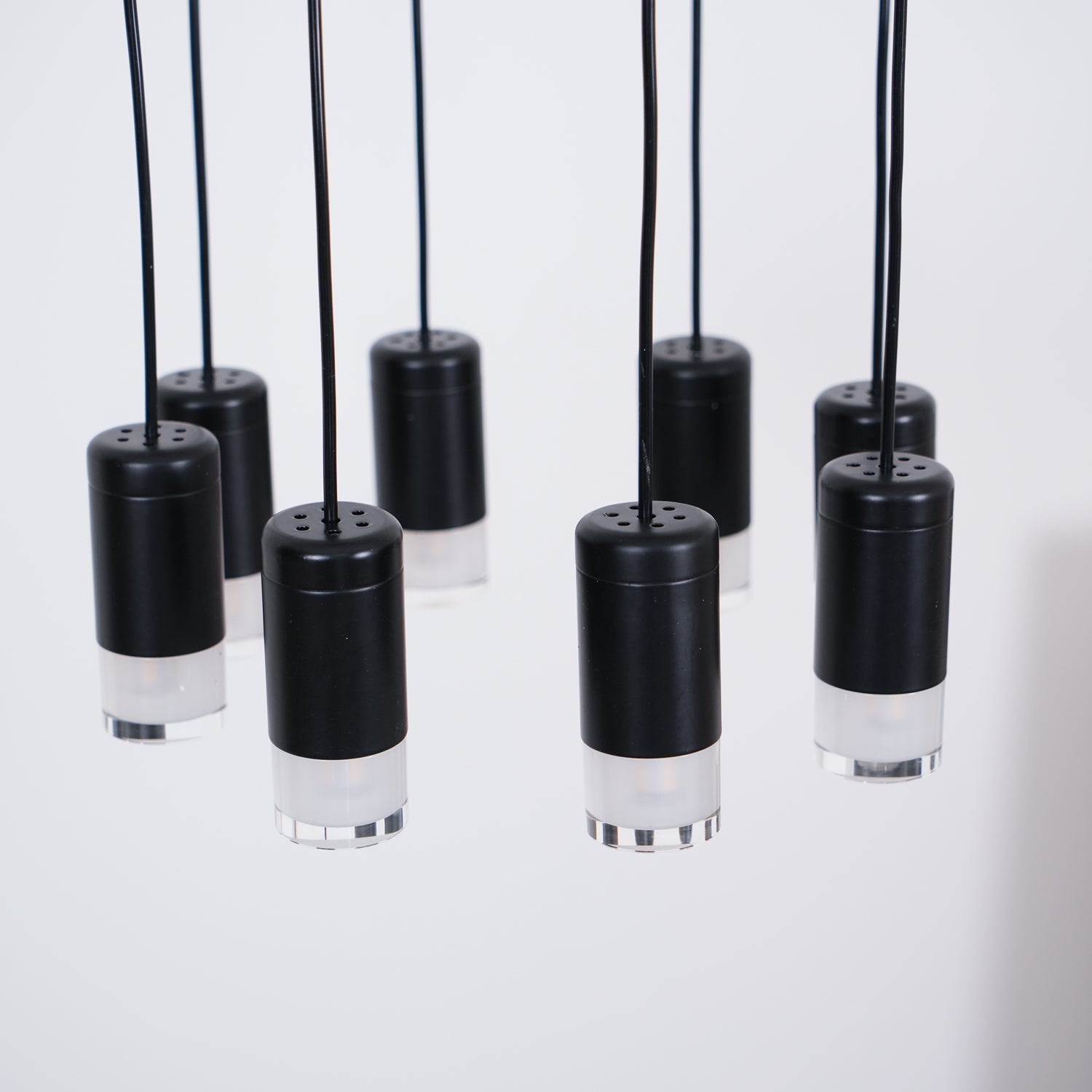 Tevenq Chandelier Lines Black Wireframe LED-Neutral Decor