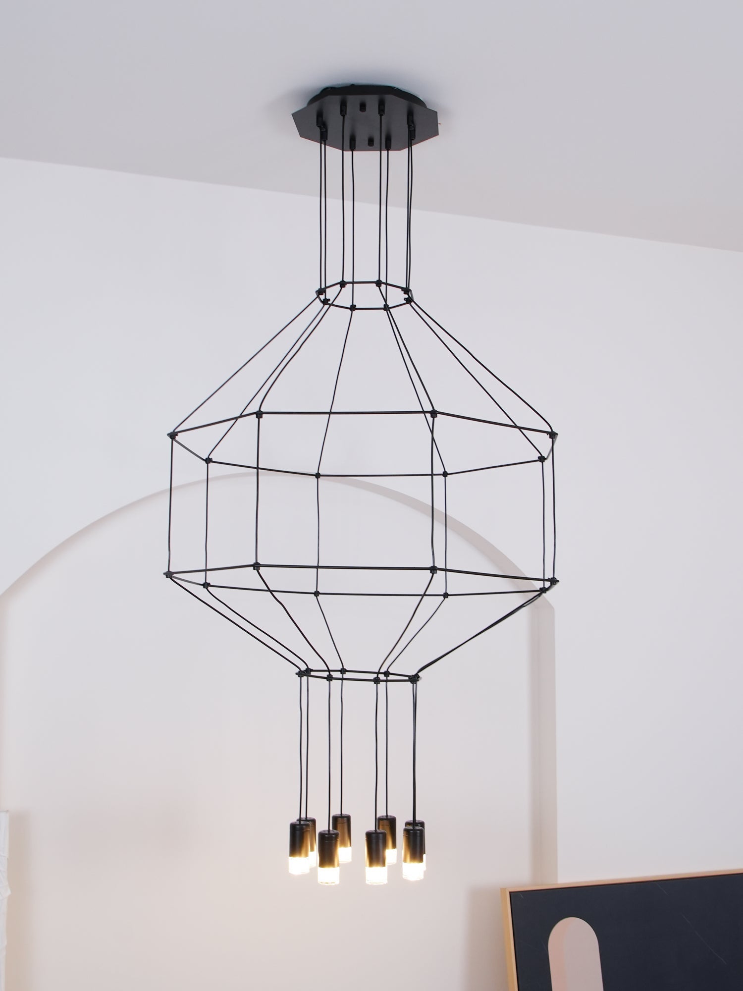 Tevenq Chandelier Lines Black Wireframe LED-Neutral Decor