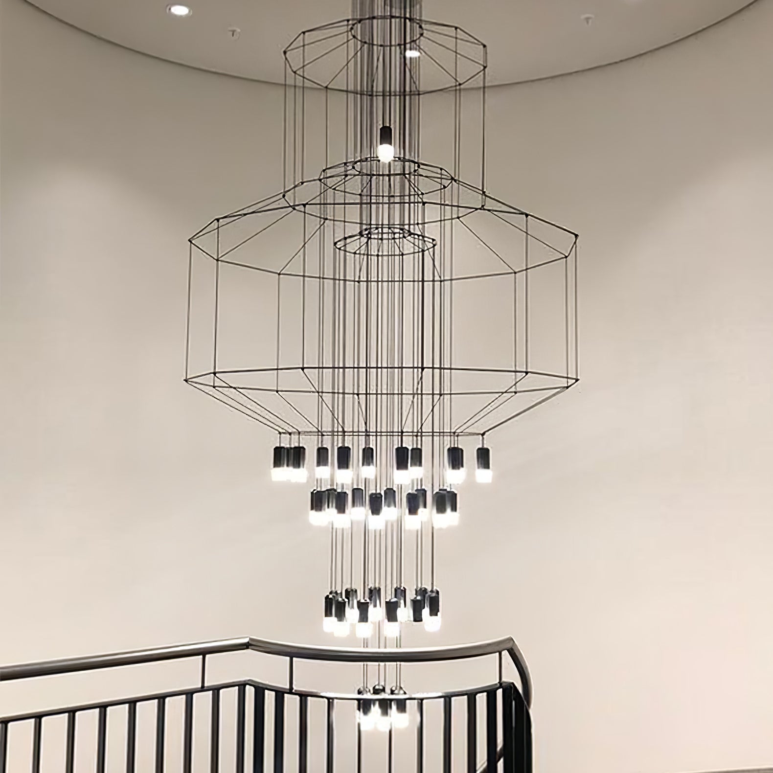 Tevenq Chandelier Lines Black Wireframe LED-Neutral Decor