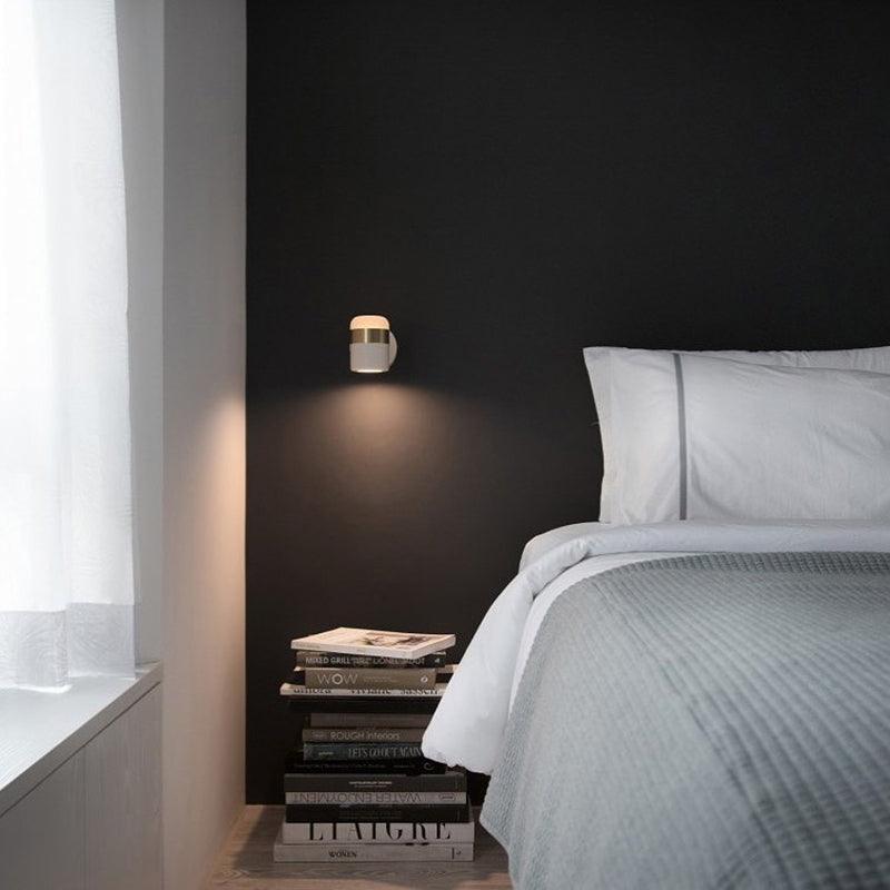 Lustra Wall Lamp Black Glass Adjustable-Neutral Decor