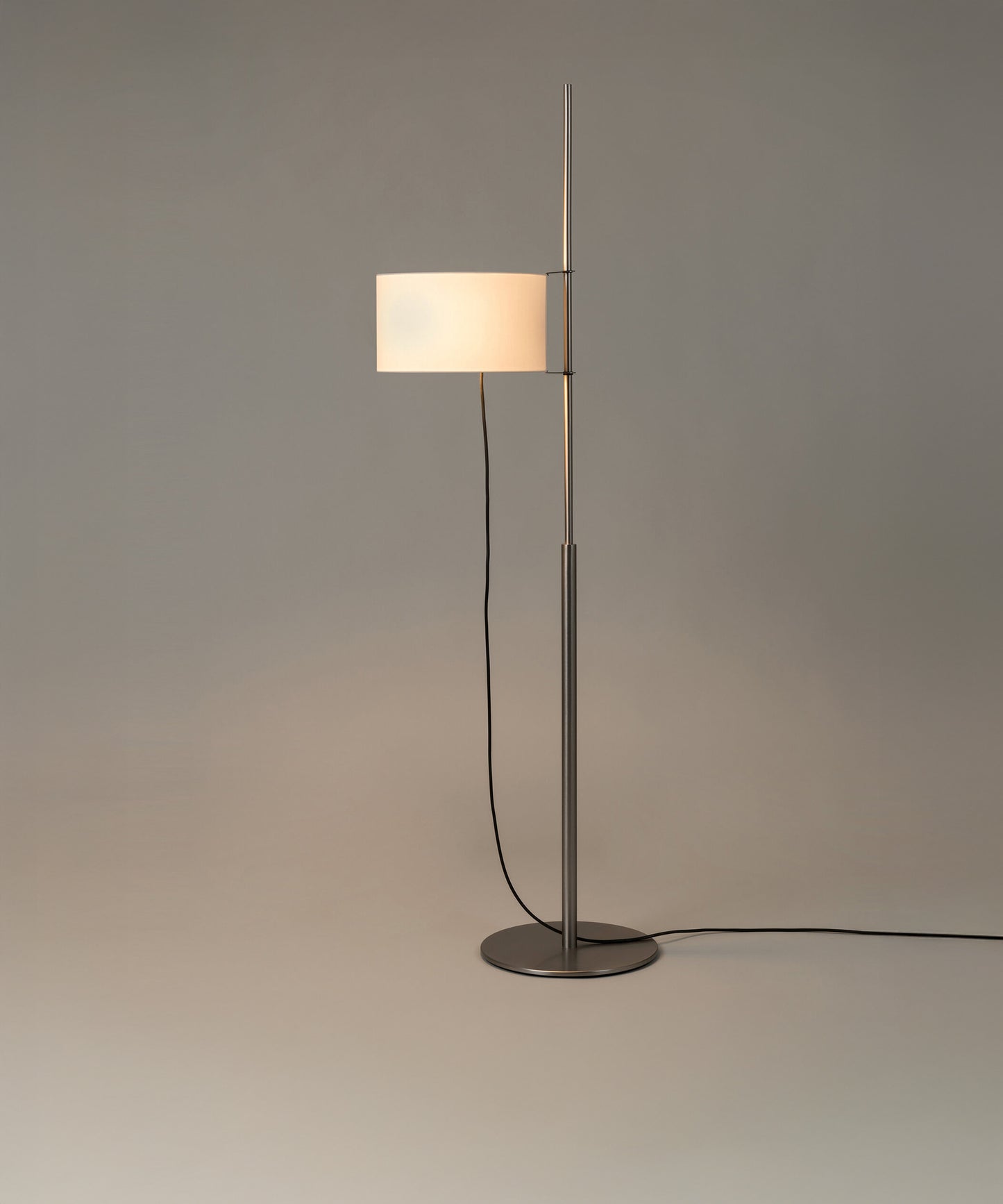 Nora Minimalist Floor Lamp-Neutral Decor