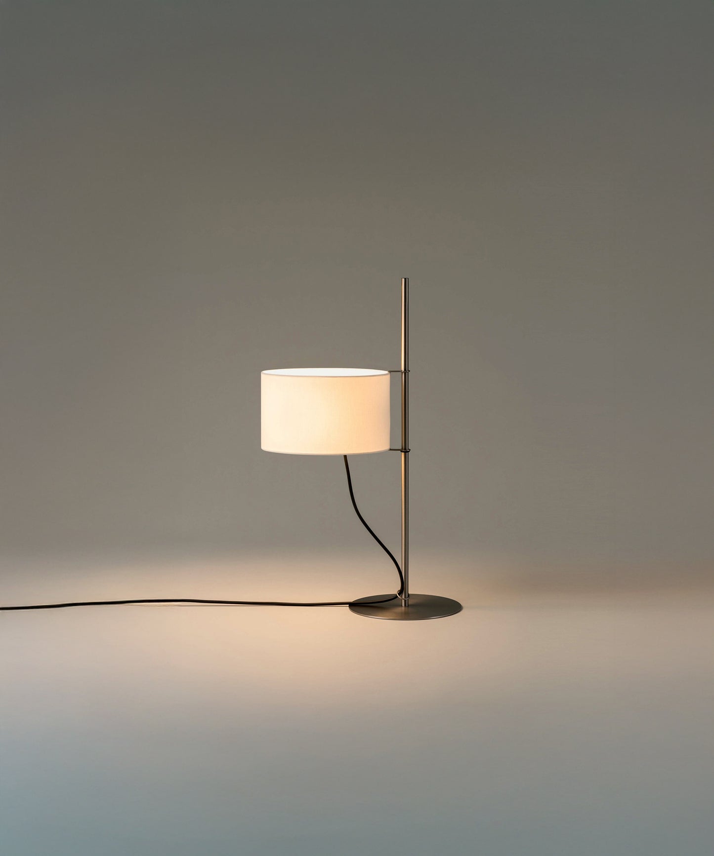 Landon Minimalist Table Lamp-Neutral Decor