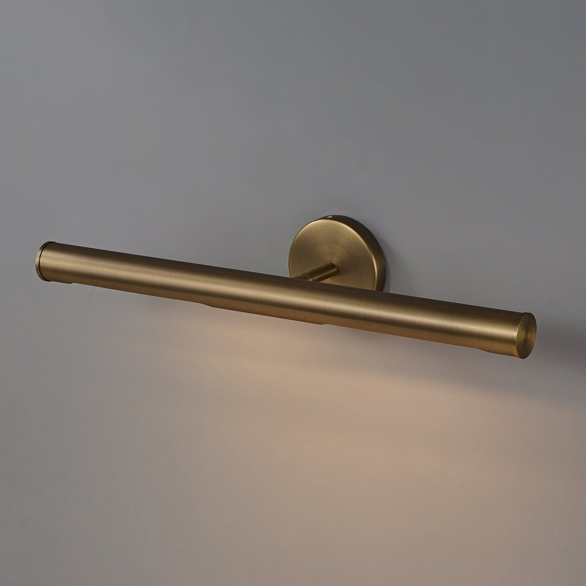 Quillmere Linear Wall Sconce