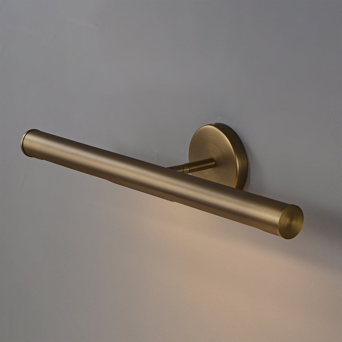 Quillmere Linear Wall Sconce