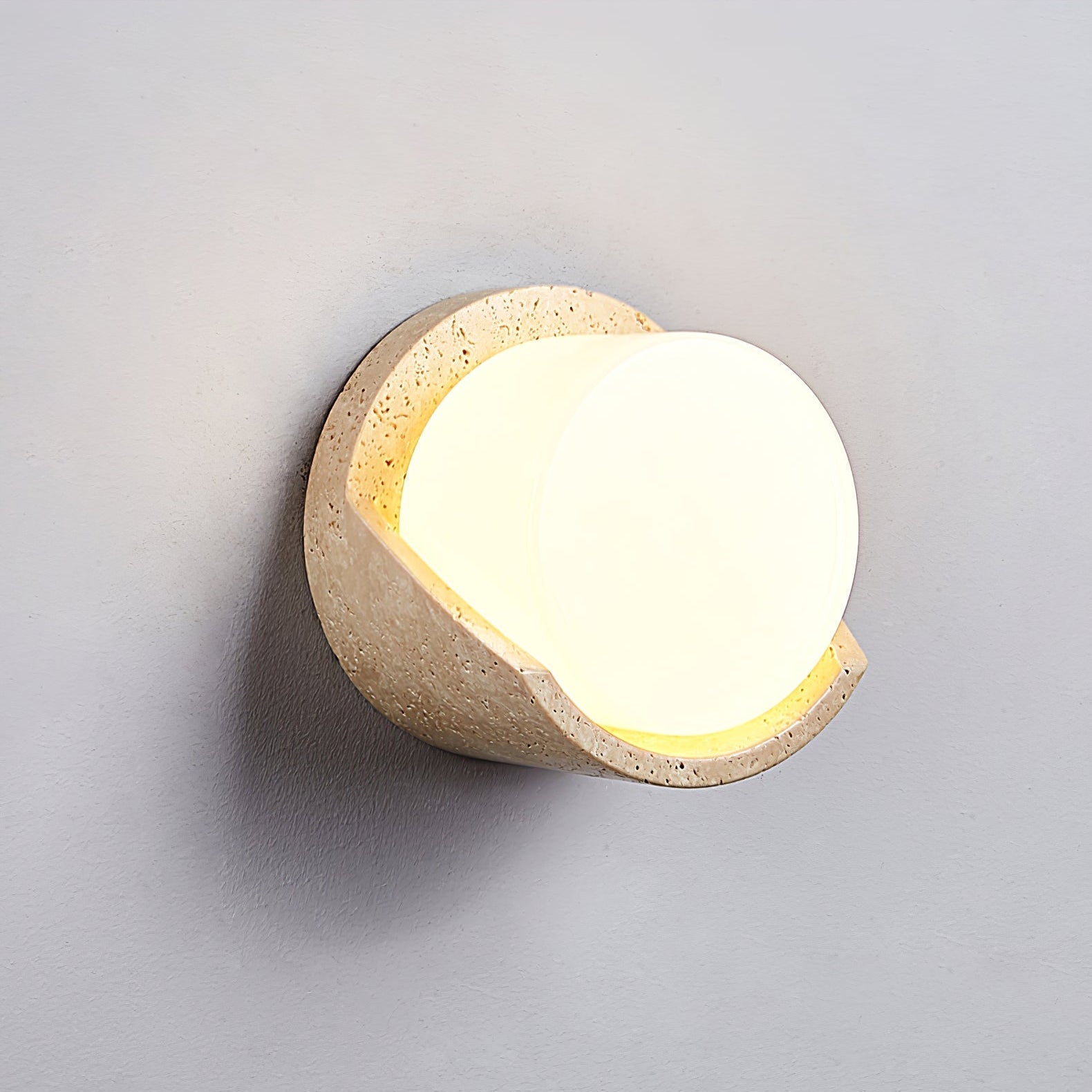 Quendis Travertine Wall Light-Neutral Decor